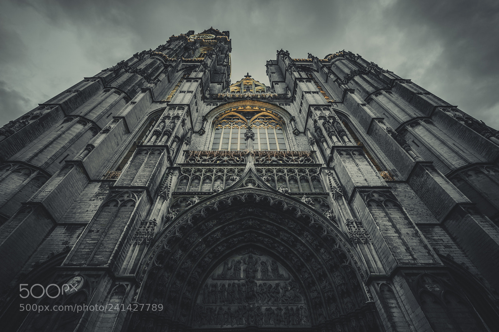 Sony a7 II sample photo. Onze-lieve-vrouwekathedraal photography