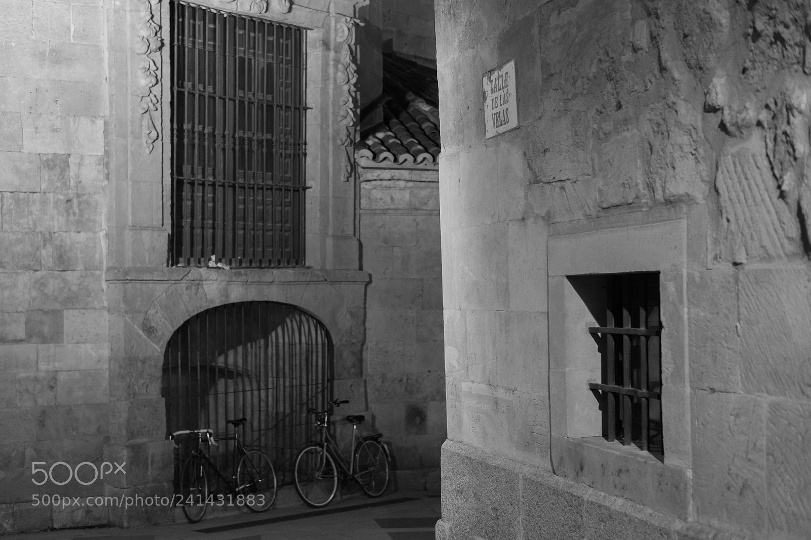 Fujifilm X-Pro1 sample photo. Calle de las velas photography