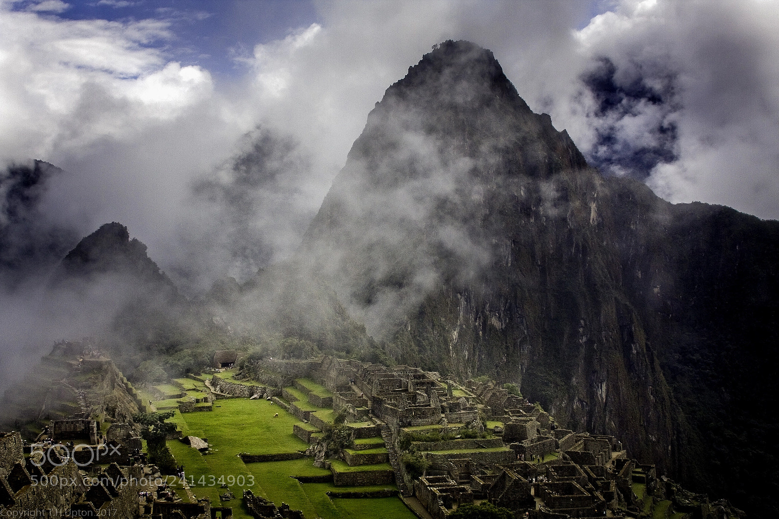 Canon EOS 40D sample photo. Mystical machu picchu photography