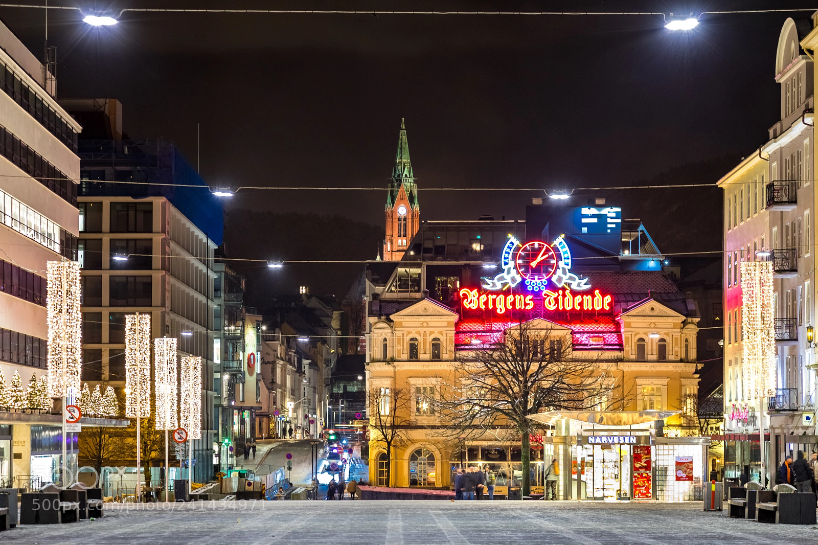 Canon EOS 6D Mark II sample photo. City by light photography