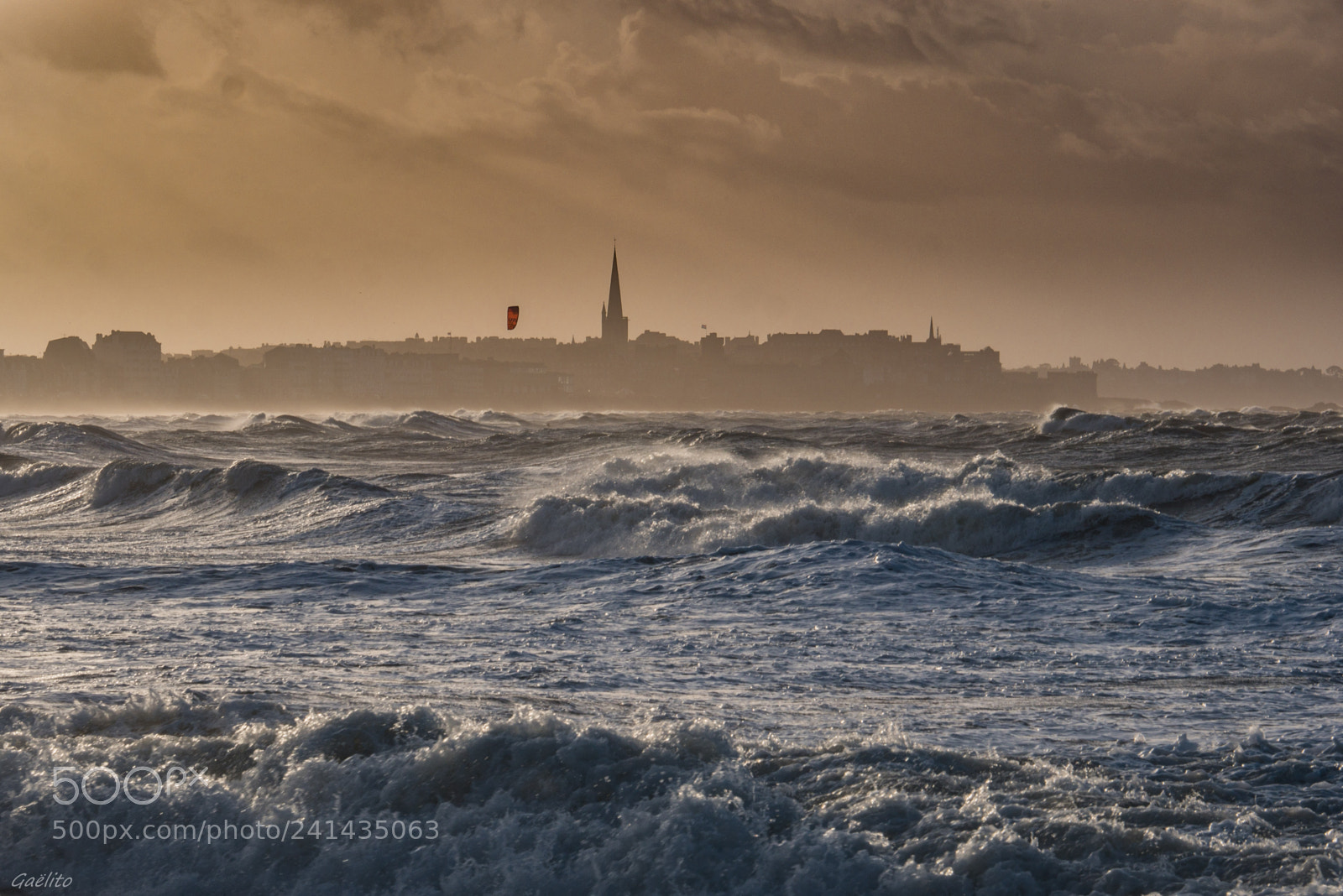 Panasonic Lumix DMC-GX85 (Lumix DMC-GX80 / Lumix DMC-GX7 Mark II) sample photo. Tempête carmen photography