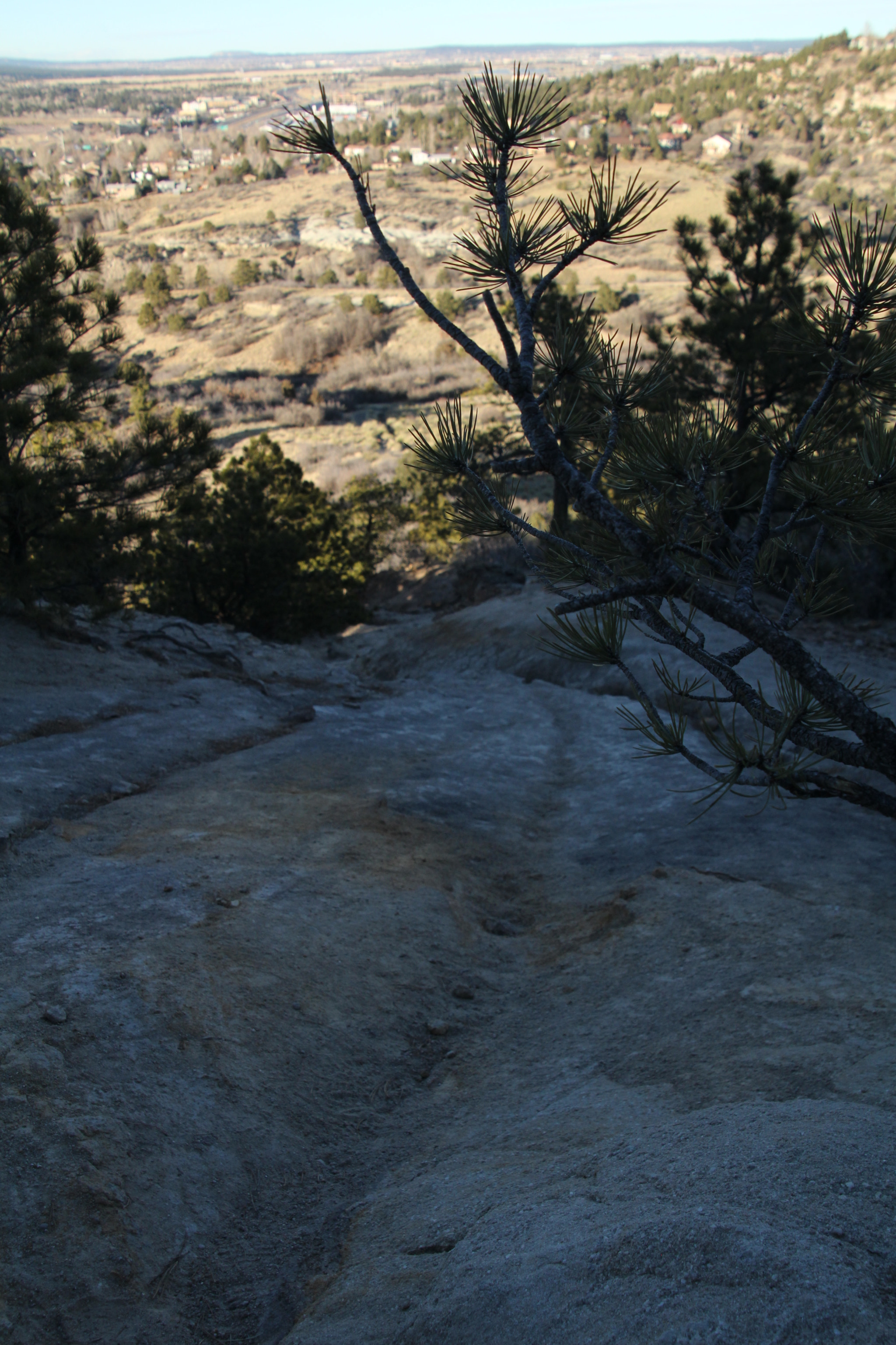Canon EOS 1200D (EOS Rebel T5 / EOS Kiss X70 / EOS Hi) sample photo. Above colorado springs. 科羅拉多泉以上。 コロラドスプリングスの上。 photography
