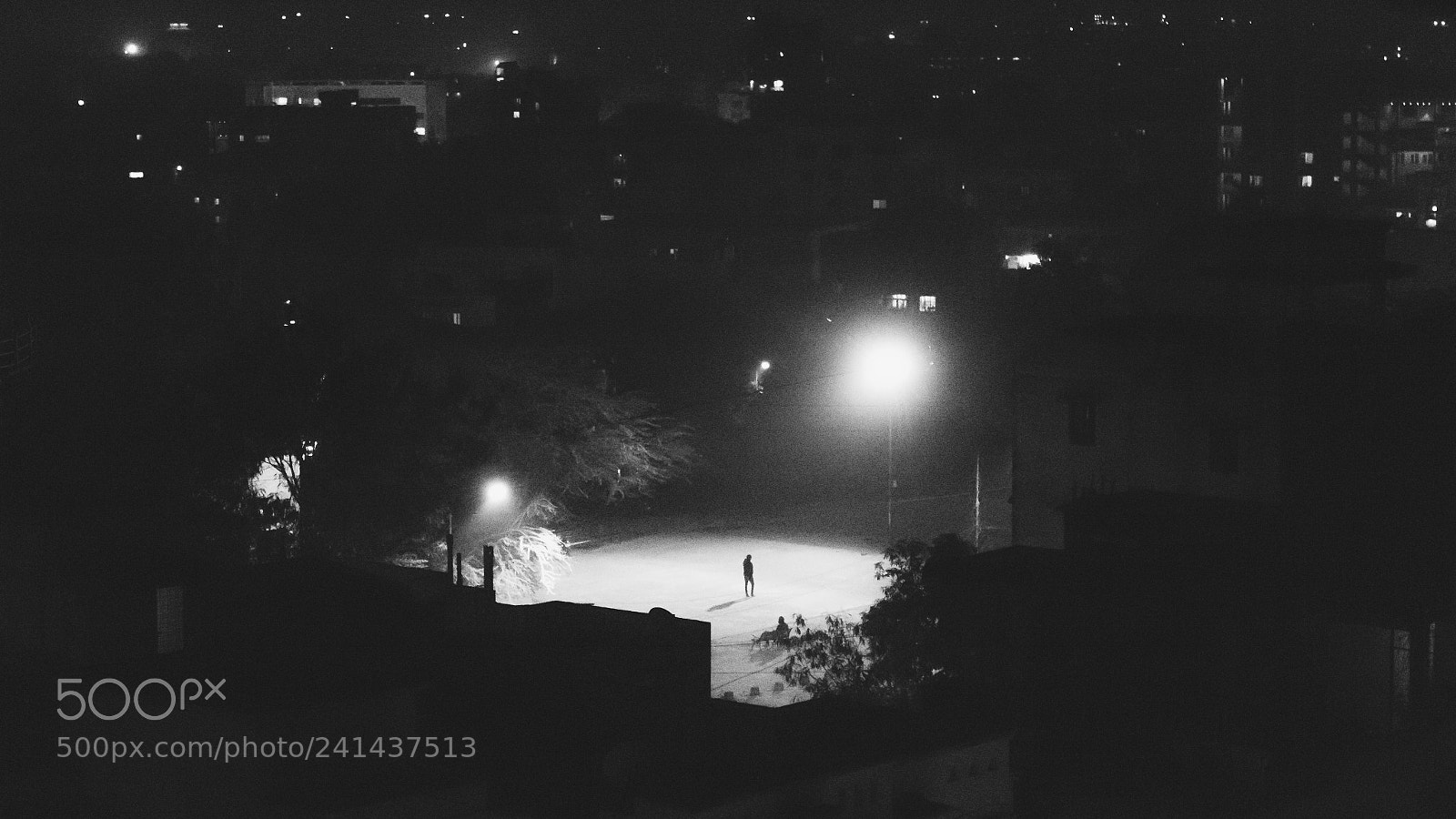 Canon EOS 1200D (EOS Rebel T5 / EOS Kiss X70 / EOS Hi) sample photo. Alone in the dark photography