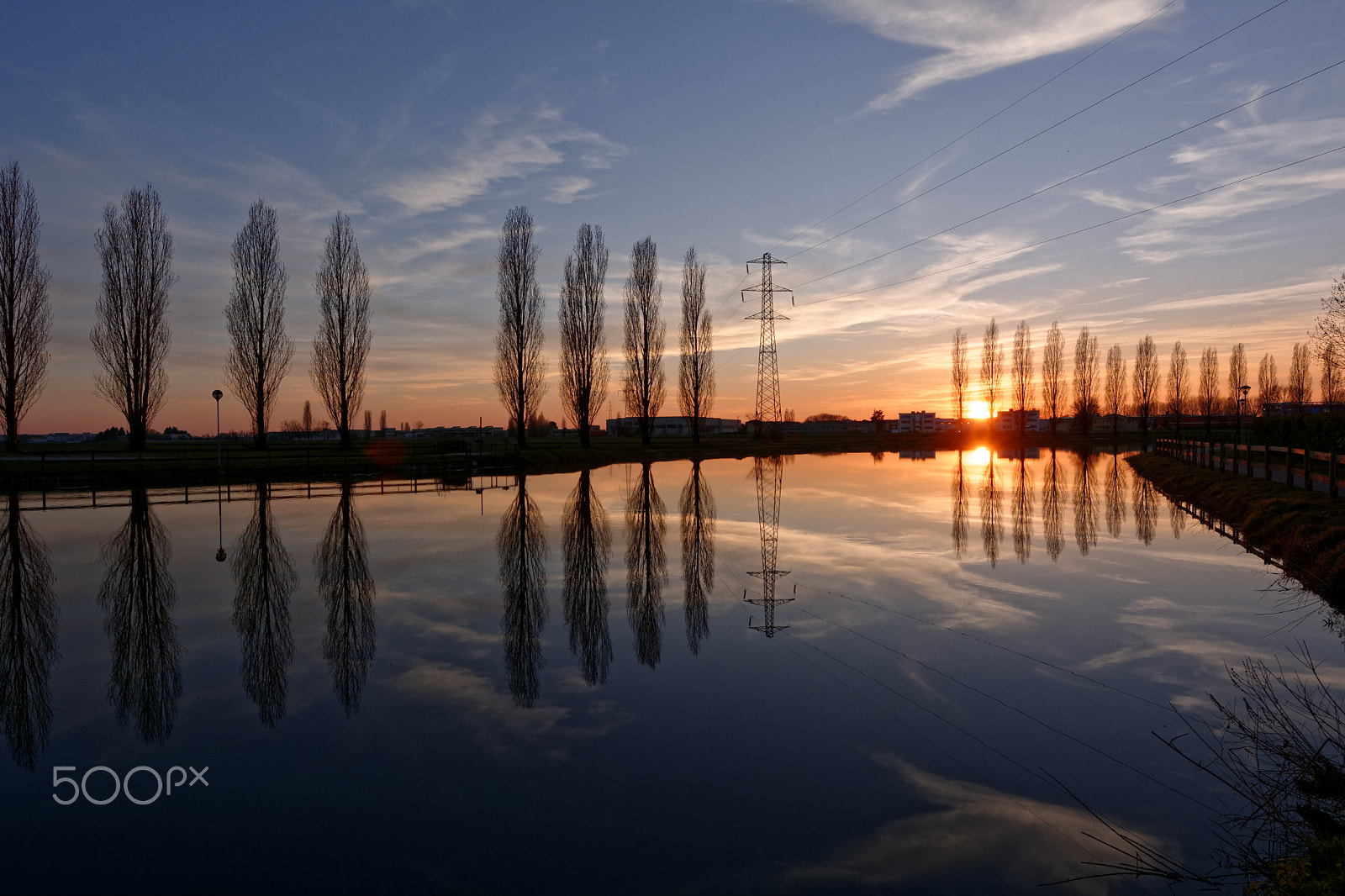 Nikon AF-S Nikkor 14-24mm F2.8G ED sample photo. Like a mirror photography