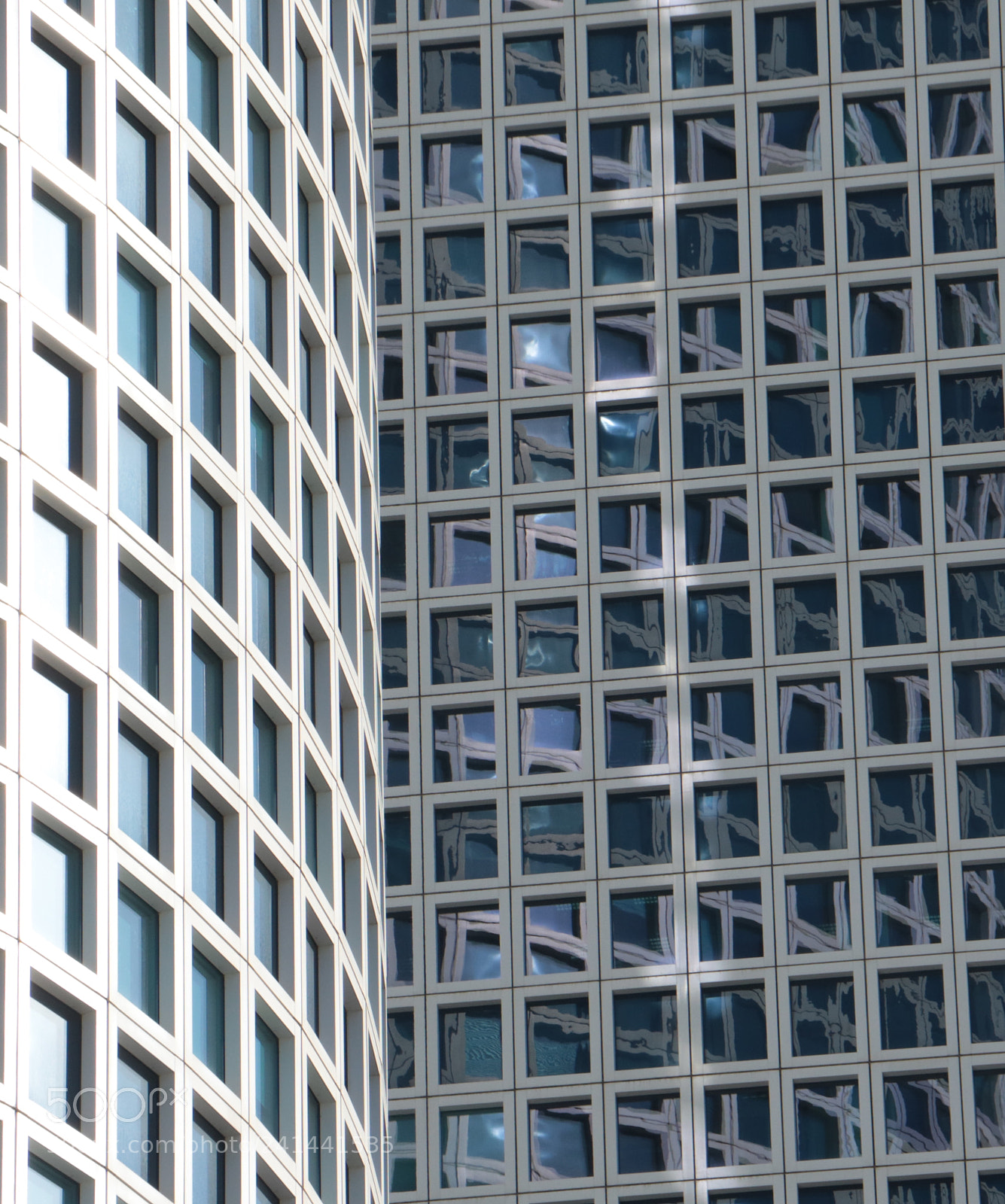 Canon EOS 760D (EOS Rebel T6s / EOS 8000D) sample photo. Azrieli building -tel aviv photography