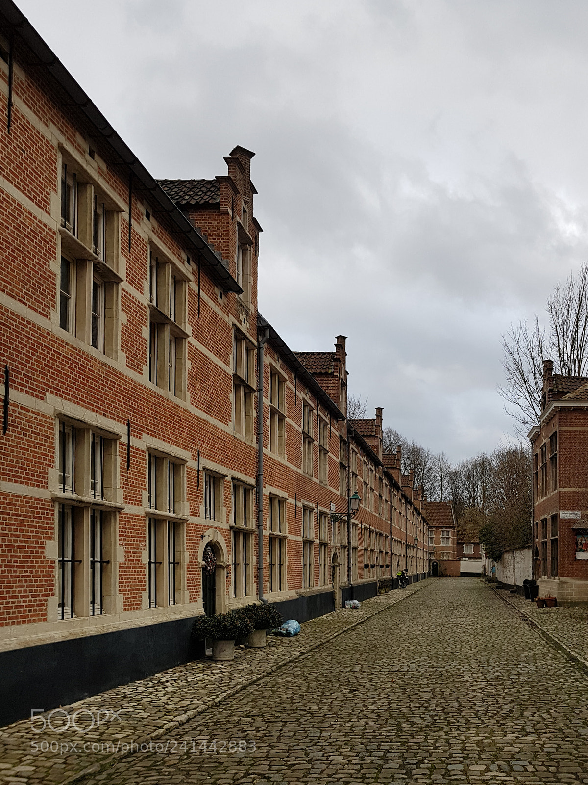 Samsung Galaxy S8 sample photo. Begijnhof in lier photography