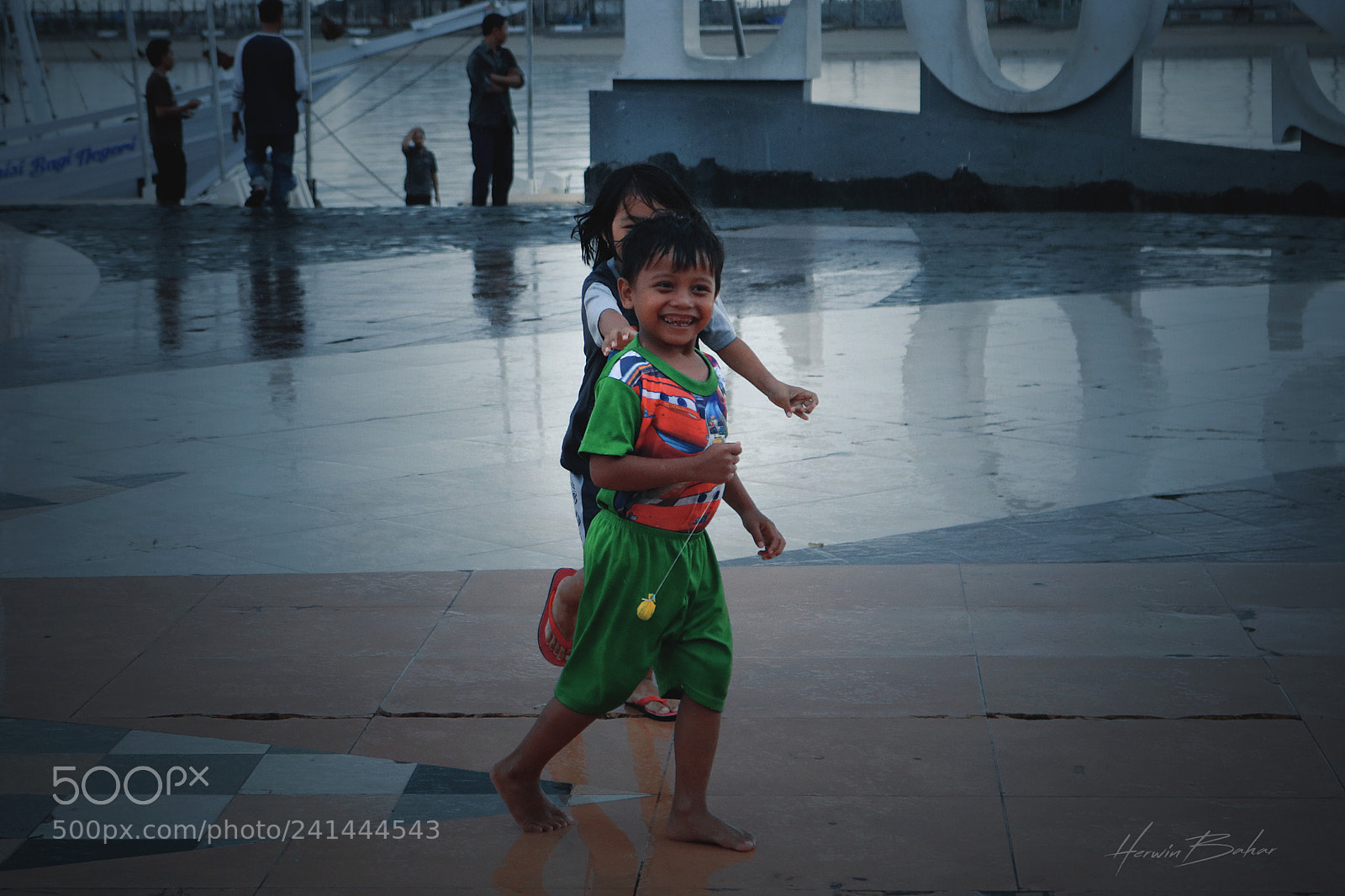 Canon EOS 750D (EOS Rebel T6i / EOS Kiss X8i) sample photo. Child photography