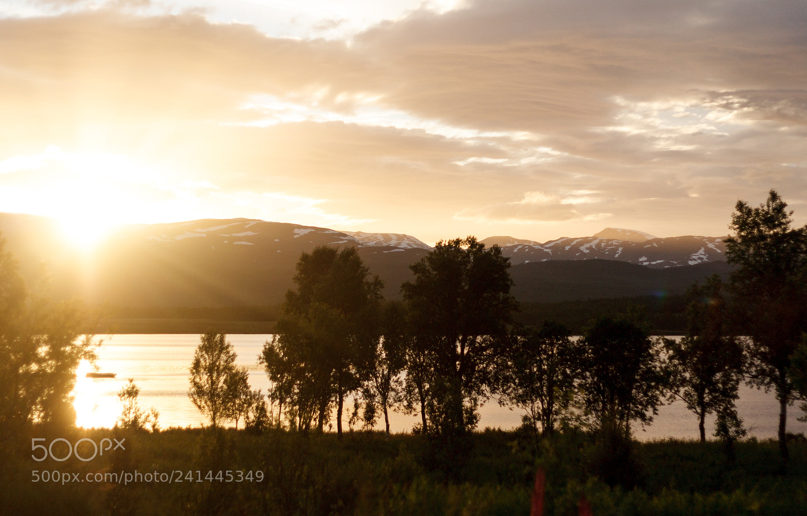 Canon EOS 450D (EOS Rebel XSi / EOS Kiss X2) sample photo. Sunset in senja, norway photography