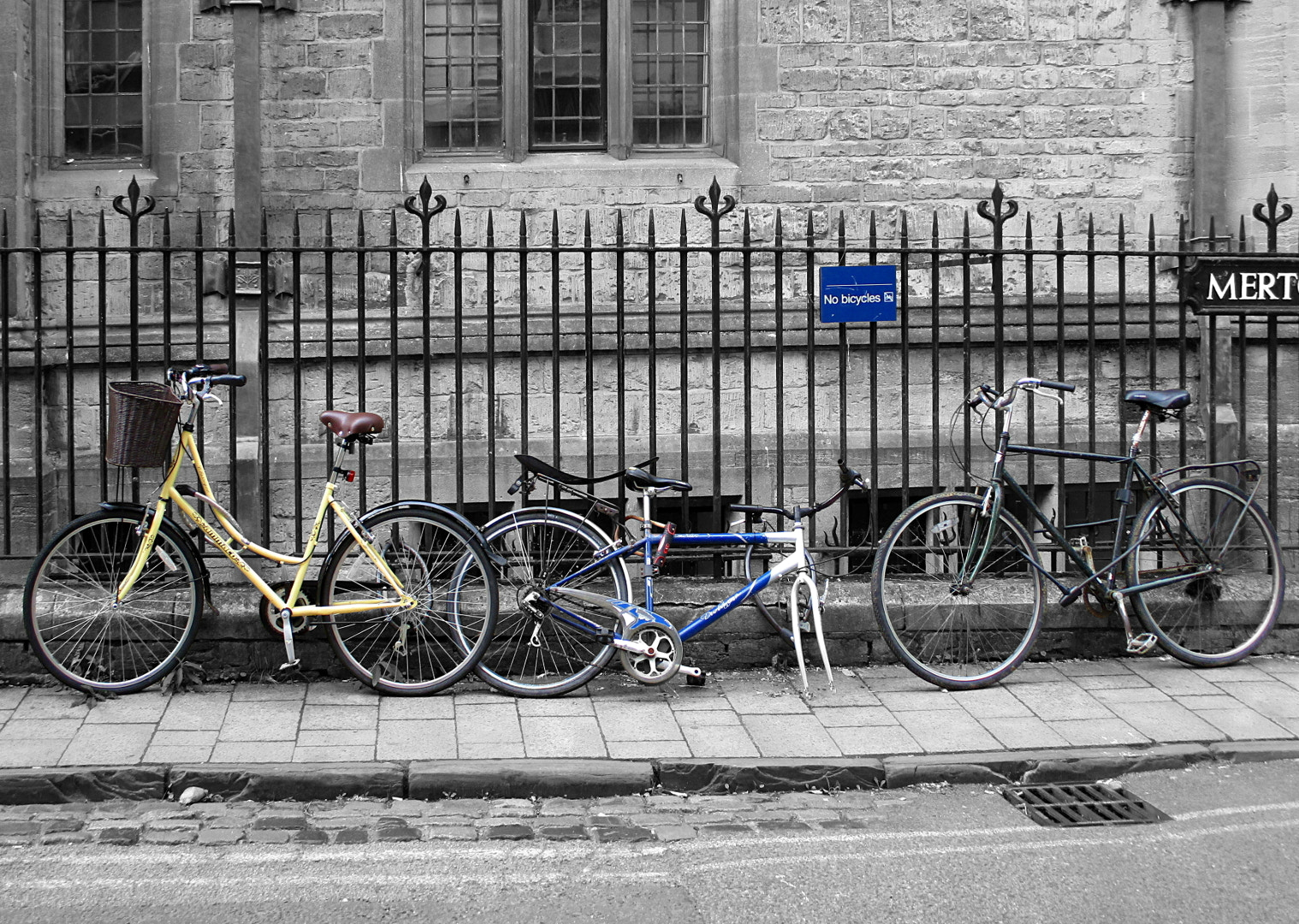 Canon IXUS 177 sample photo. No bicycles photography