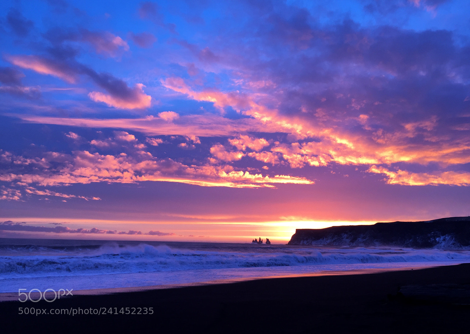 Apple iPhone 6 sample photo. Sunset on black sand photography