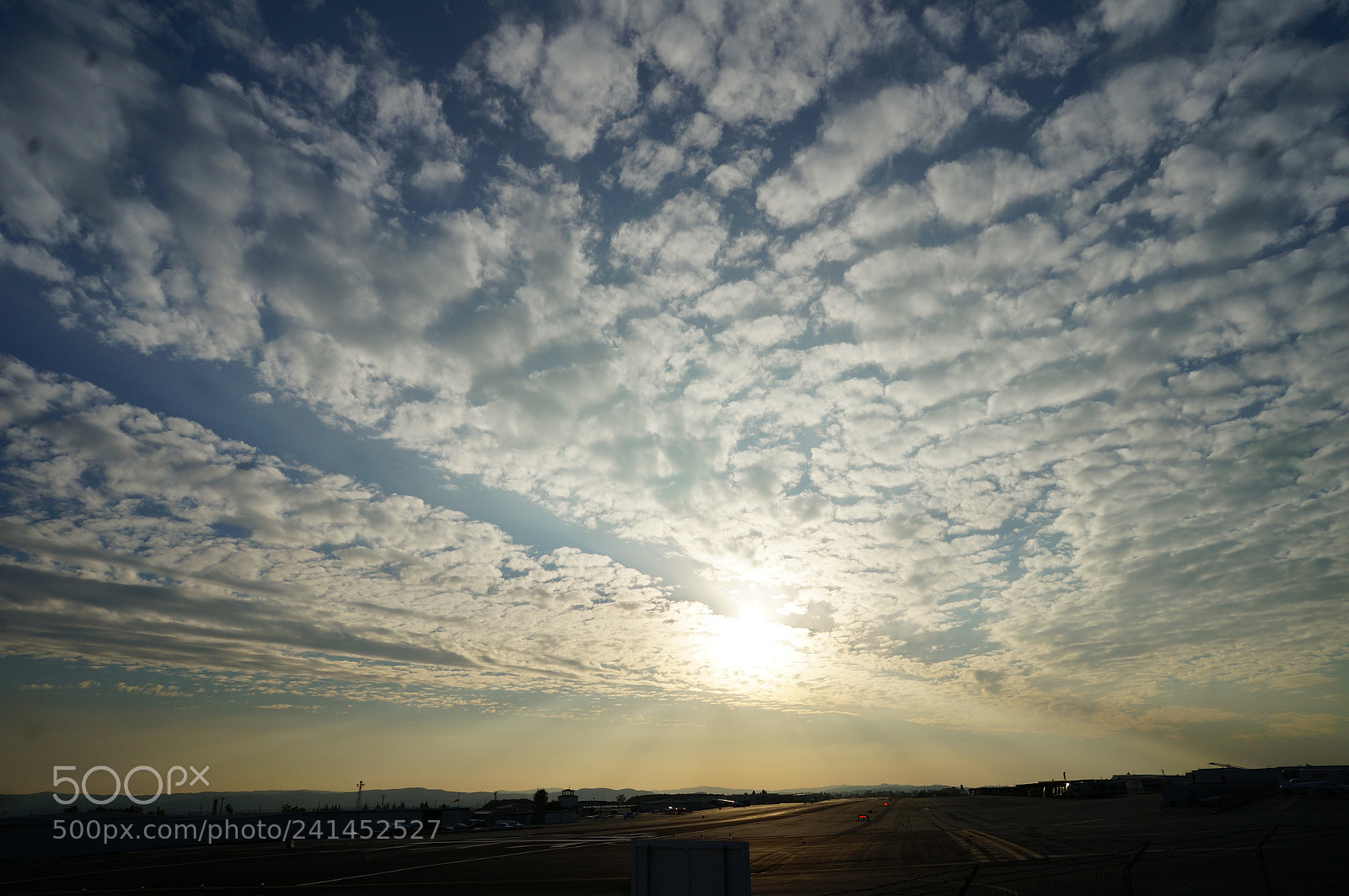 Sony Alpha NEX-5R sample photo. Airport sunset photography