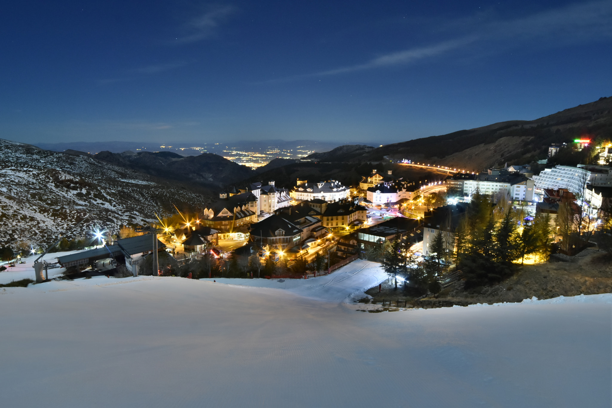 Samyang 14mm F2.8 ED AS IF UMC sample photo. Sierra nevada night photography