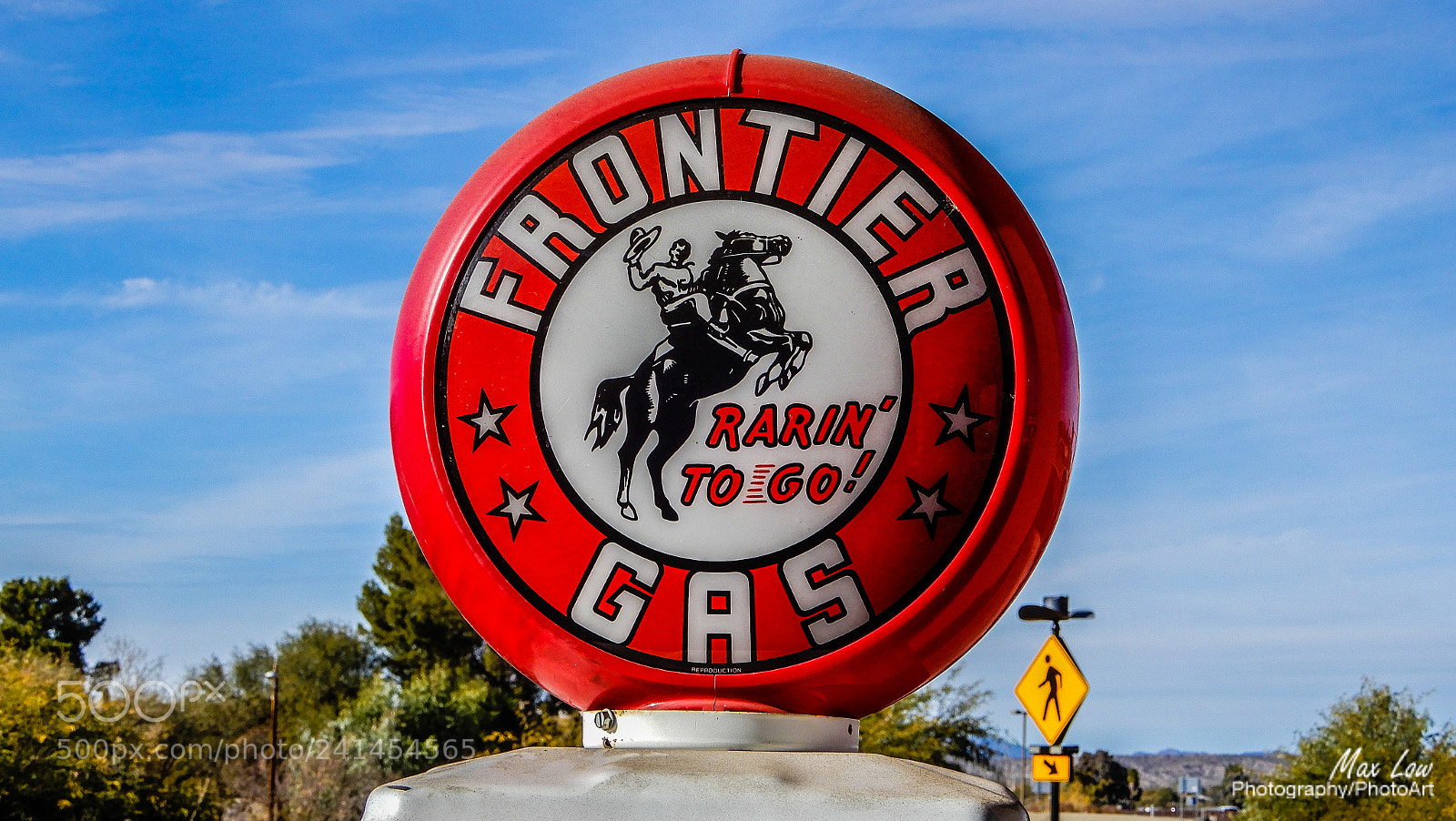 Nikon Coolpix A900 sample photo. Frontier gas photography