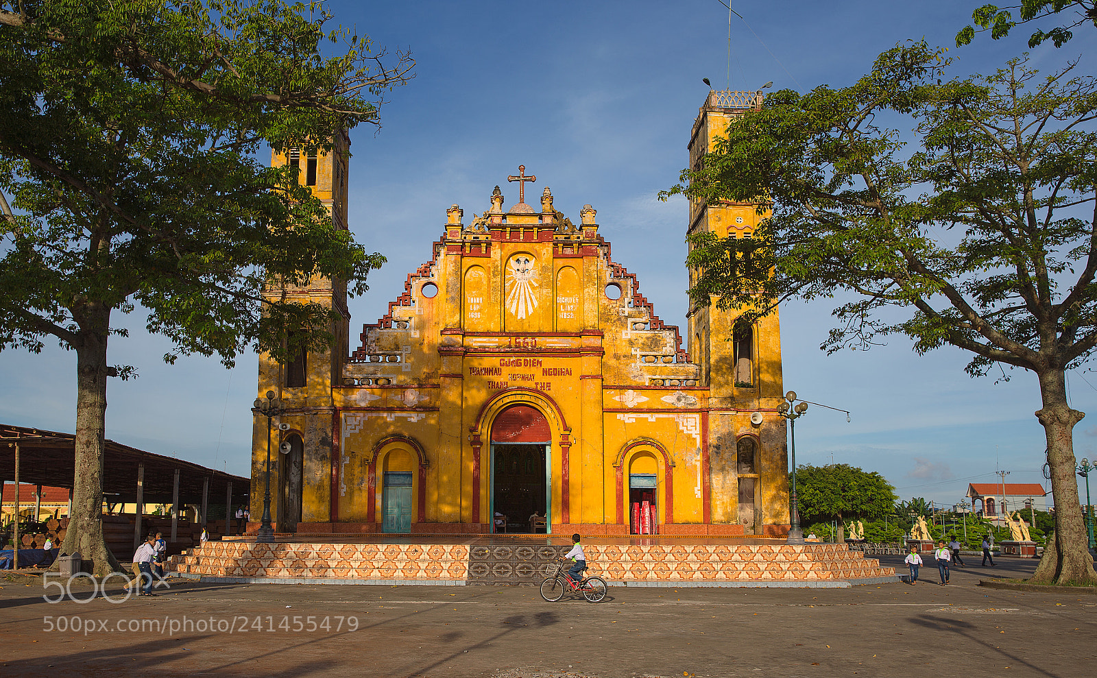 Canon EOS-1D X sample photo. Church photography