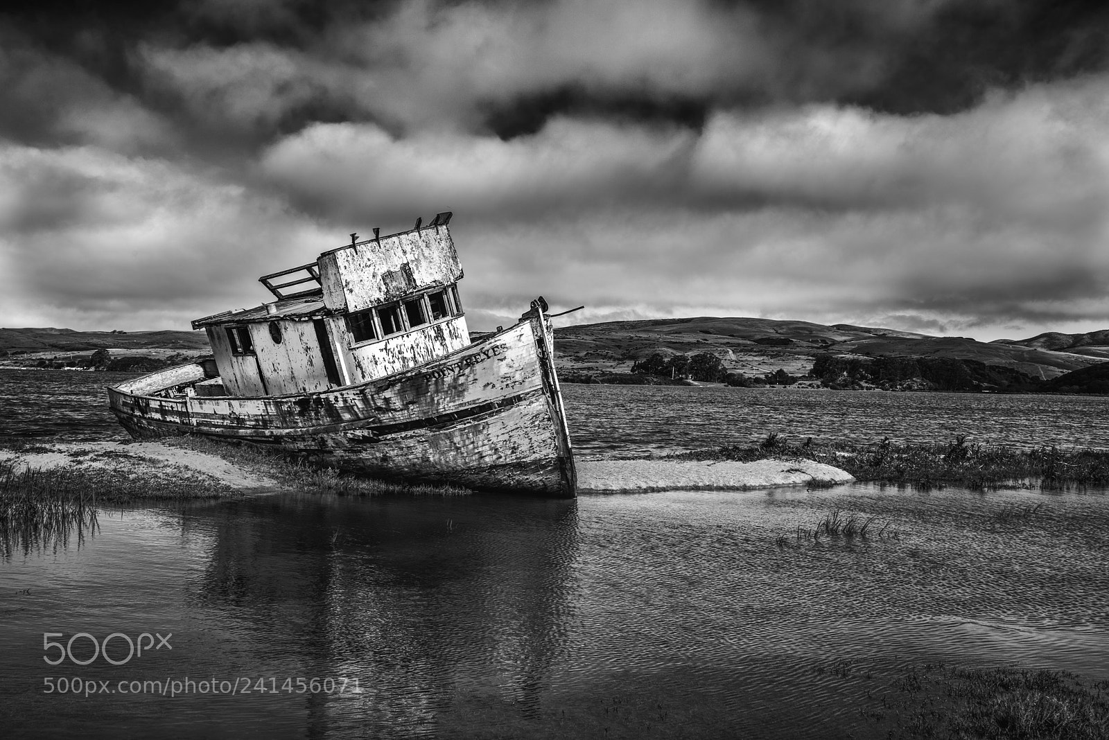 Nikon D800 sample photo. Stormy weather photography