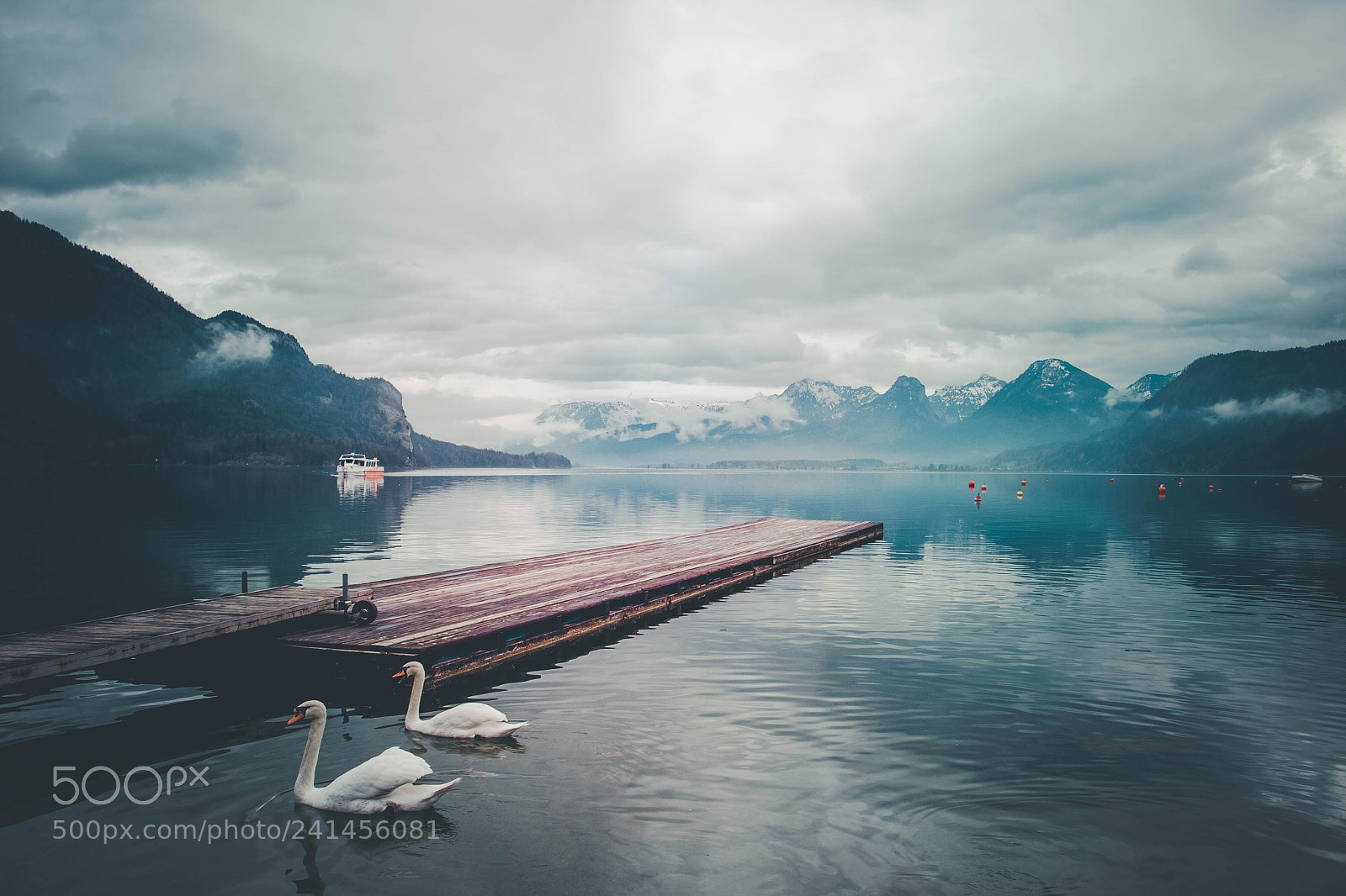 Canon EOS 40D sample photo. Calm lake photography