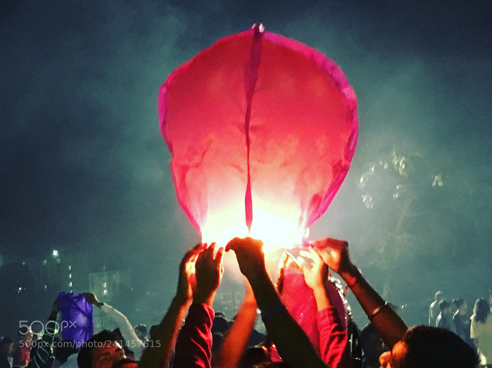 Apple iPhone 6s sample photo. Sky lantern photography