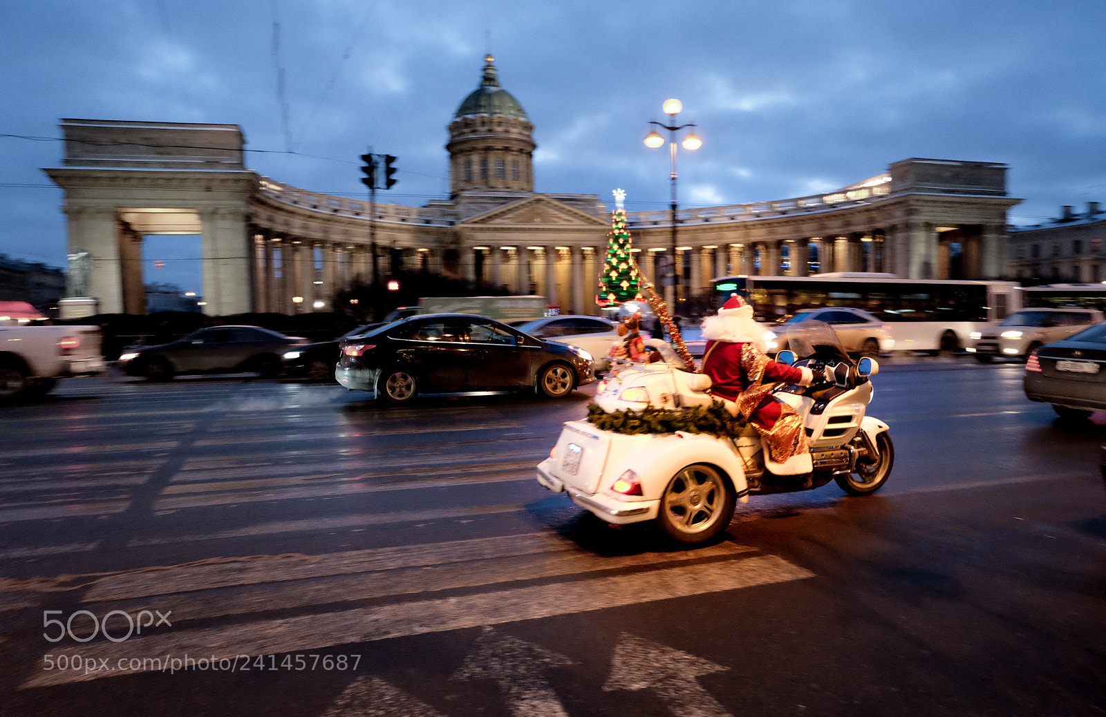Fujifilm X-T10 sample photo. Santa bike photography