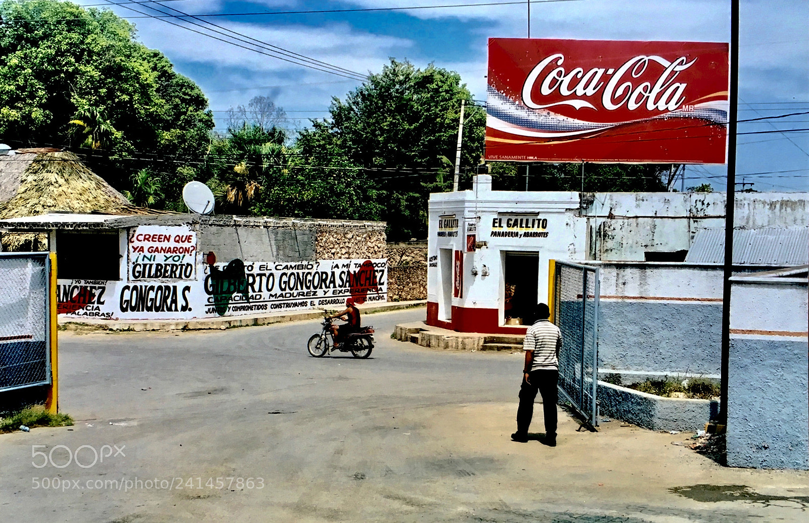 Apple iPhone 6s sample photo. Circa estacion, peto, yucatan 2004 photography