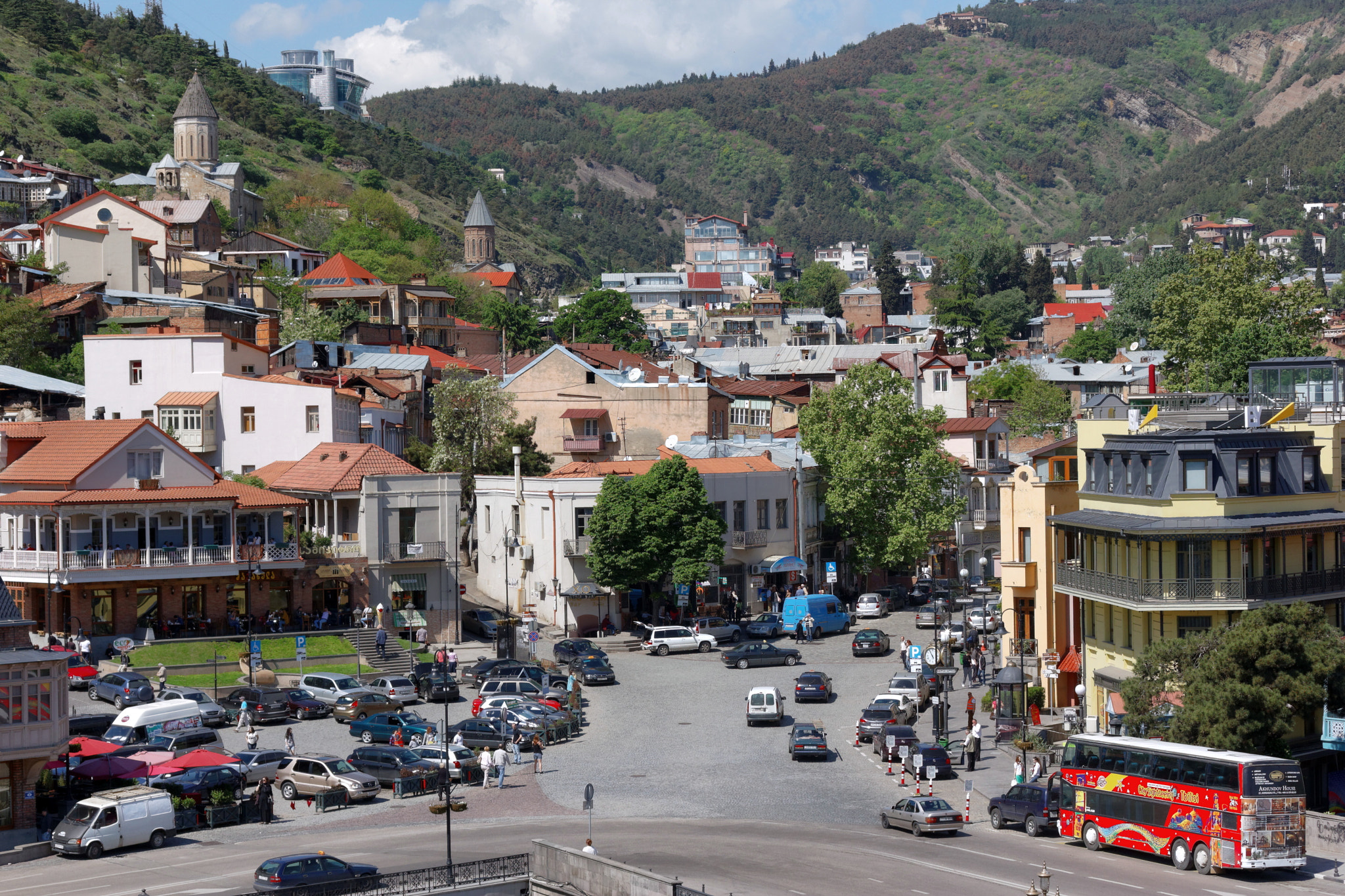 Sigma 50-200mm F4-5.6 DC OS HSM sample photo. Tbilisi photography