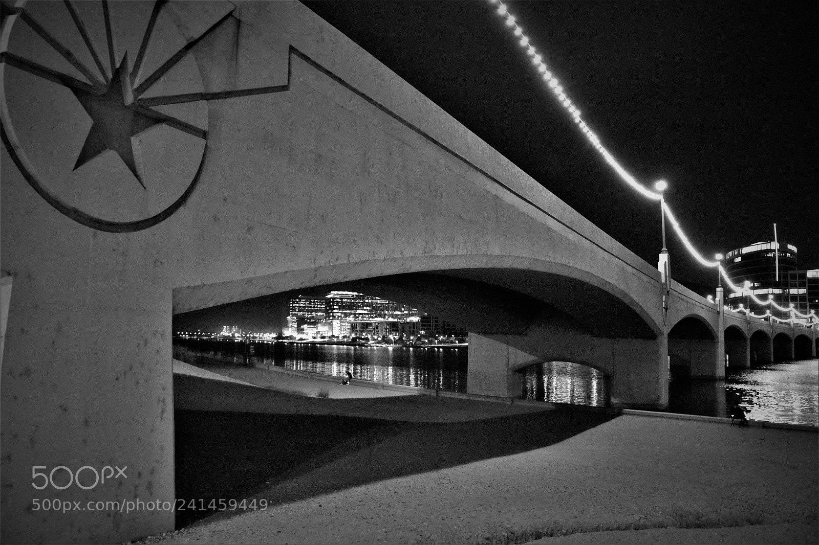 Canon EOS 700D (EOS Rebel T5i / EOS Kiss X7i) sample photo. Tempe through the bridge photography