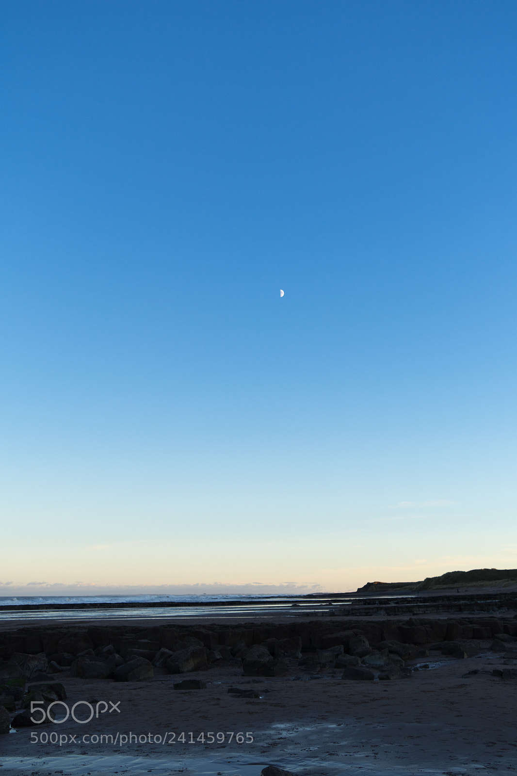 Sony a7 sample photo. Moon rise at cocklawburn photography
