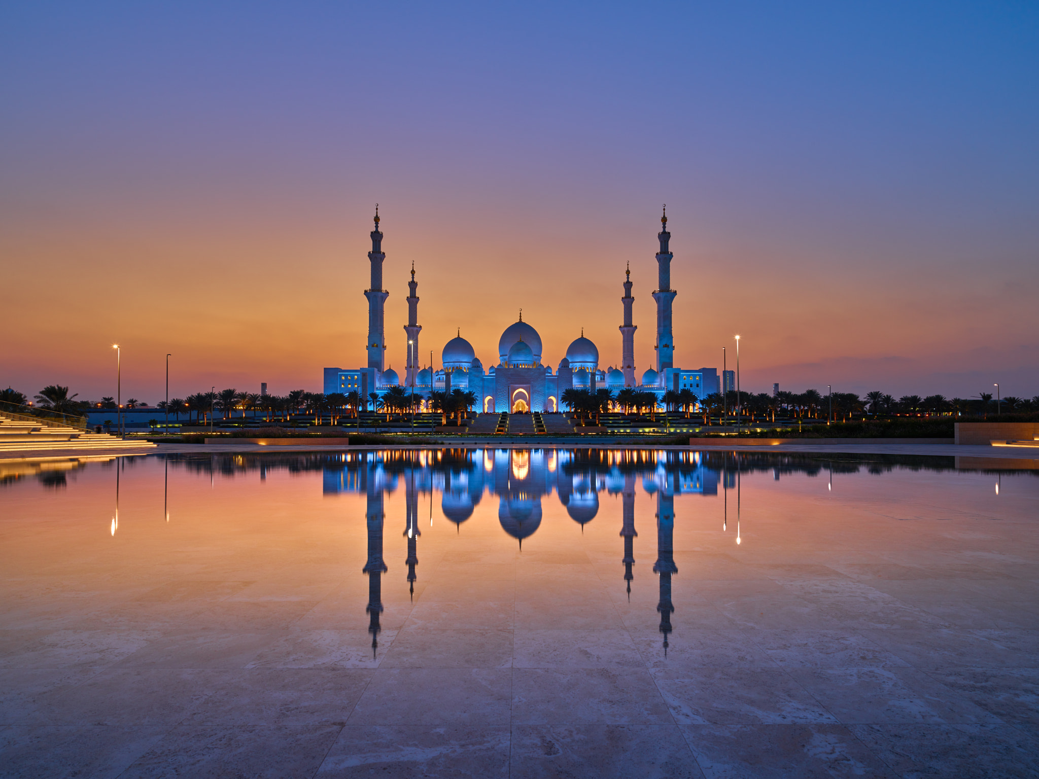 Phase One IQ3 100MP sample photo. Sheikh zayed grand mosque photography