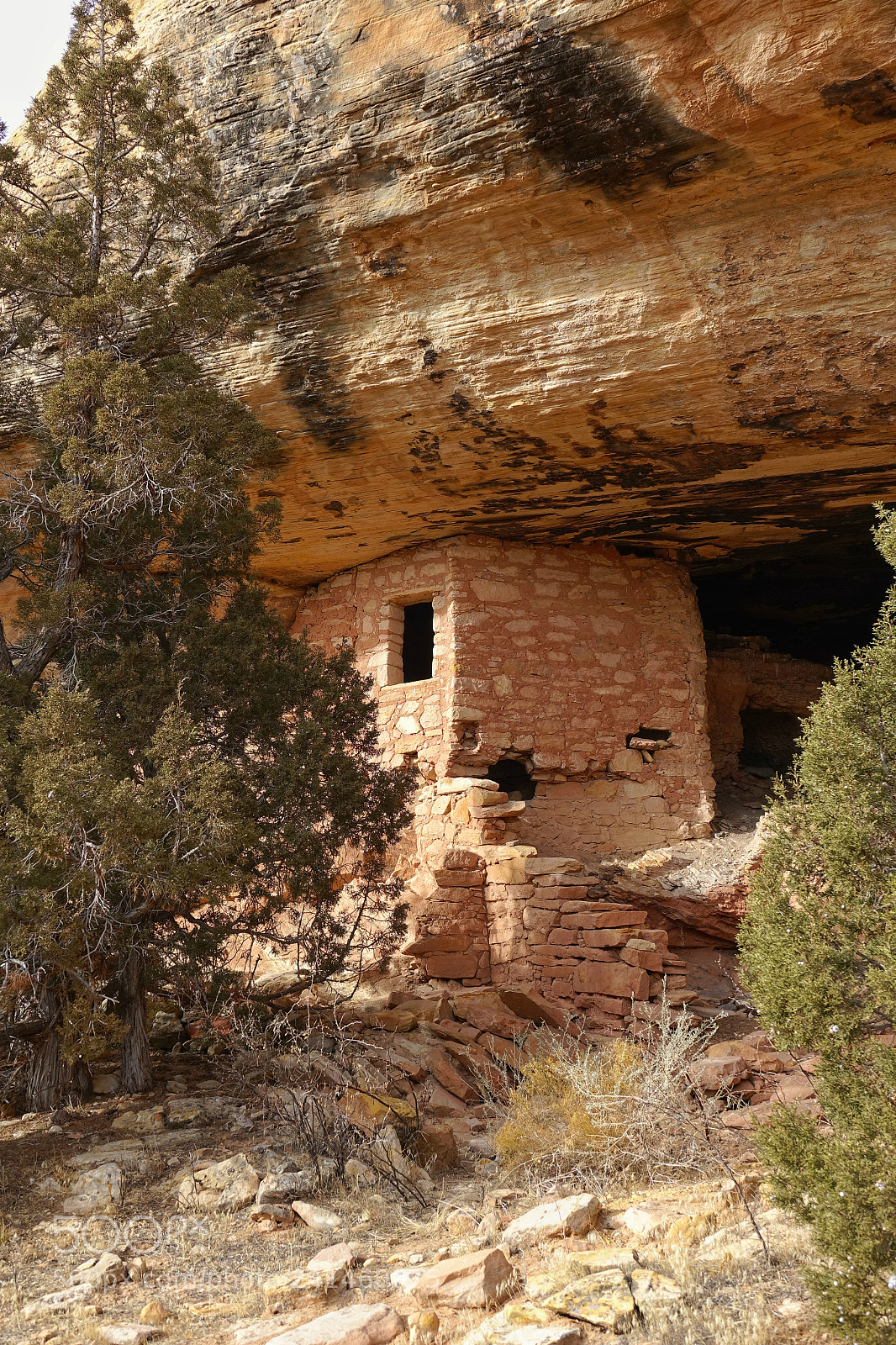 Sony Cyber-shot DSC-RX10 III sample photo. Fishmouth cave trail ruin photography