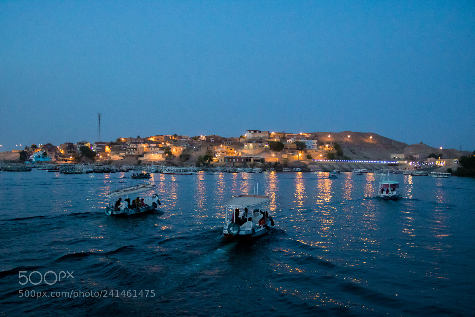 Canon EOS 760D (EOS Rebel T6s / EOS 8000D) sample photo. Blue hour over the photography