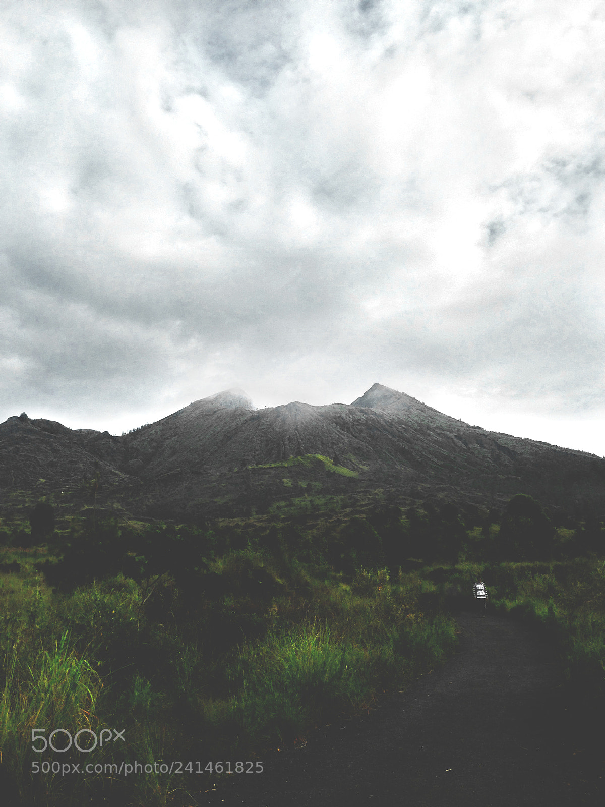 Apple iPhone 5 sample photo. Mount batur photography