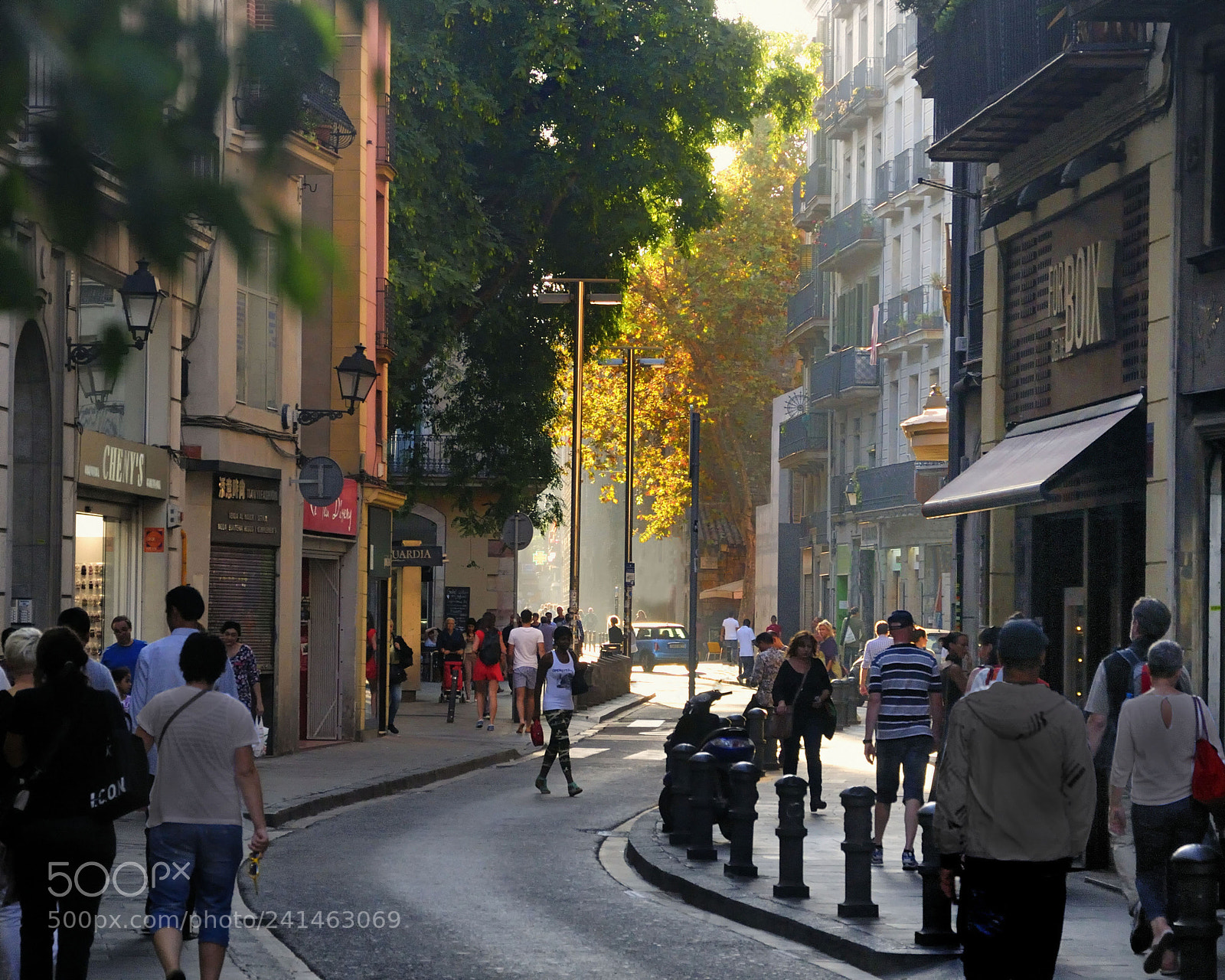 Nikon D300 sample photo. Barcelona streetscape photography