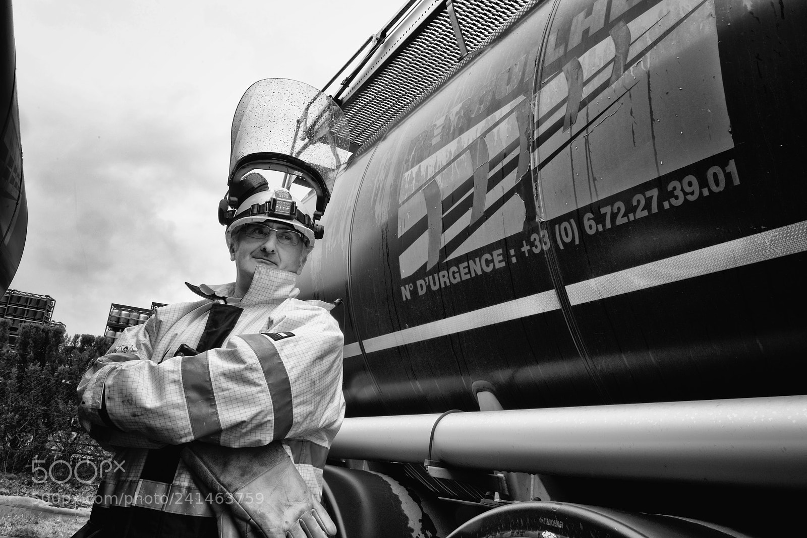 Nikon D800 sample photo. Logistique transport gaz photography