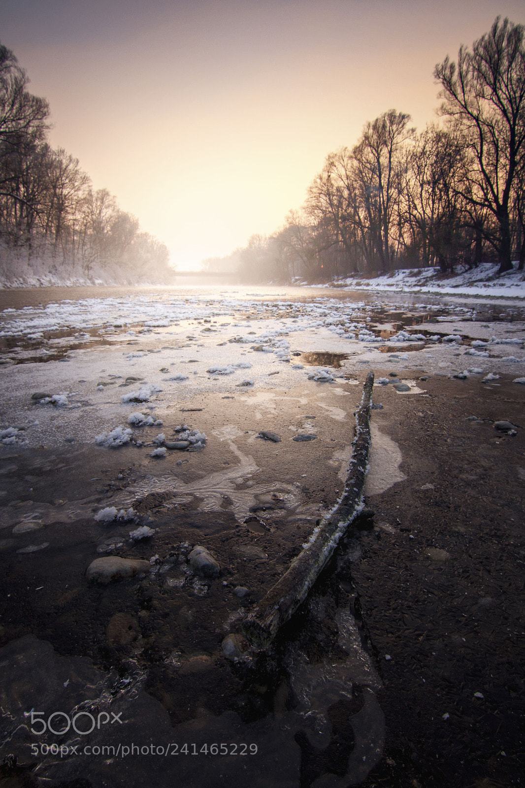 Canon EOS 750D (EOS Rebel T6i / EOS Kiss X8i) sample photo. Winter structures photography