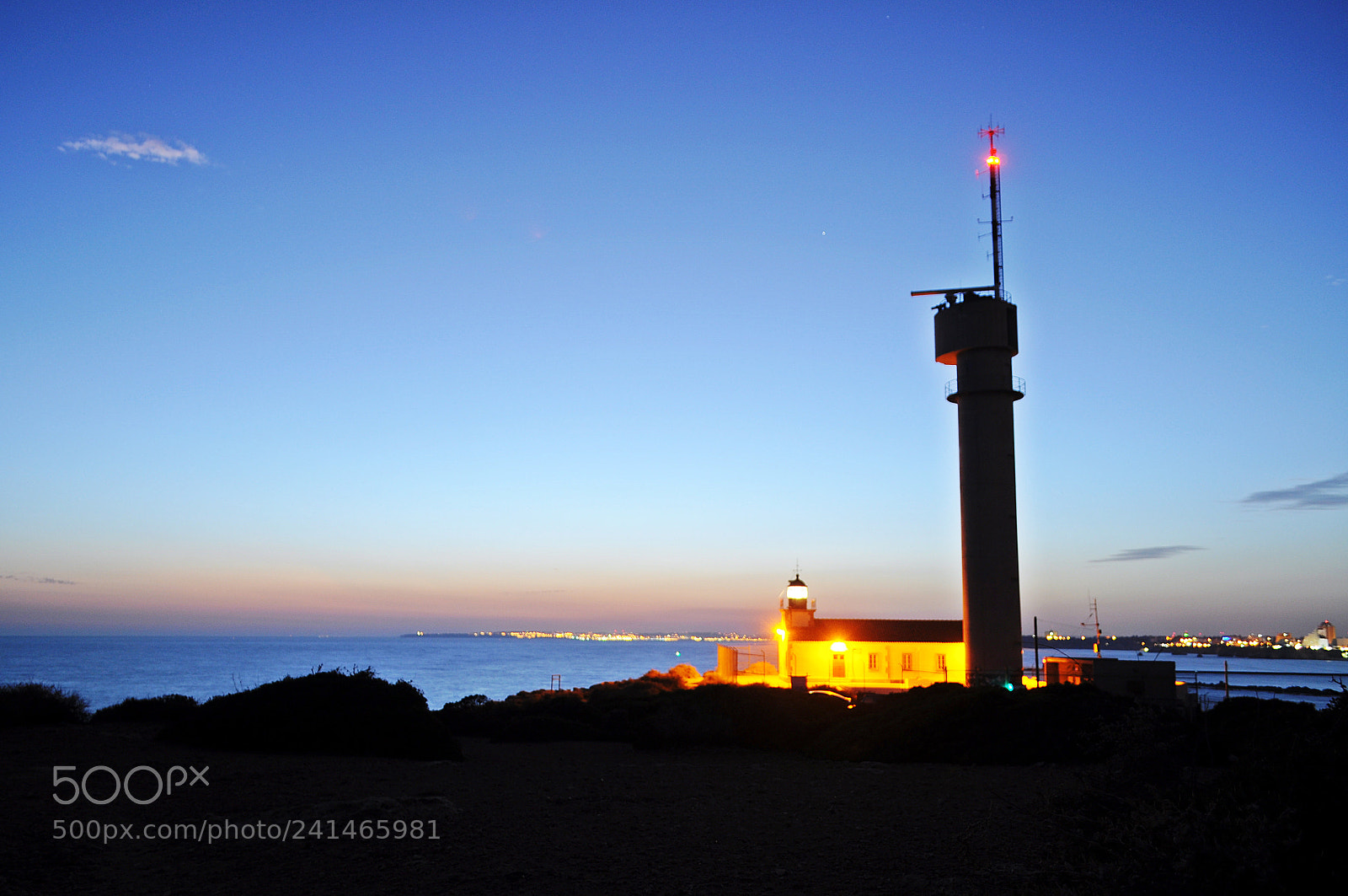 Nikon D5000 sample photo. Lighthouse photography