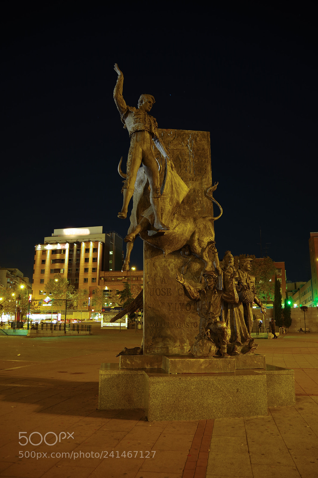 Pentax K-70 sample photo. Las ventas, plaza de photography