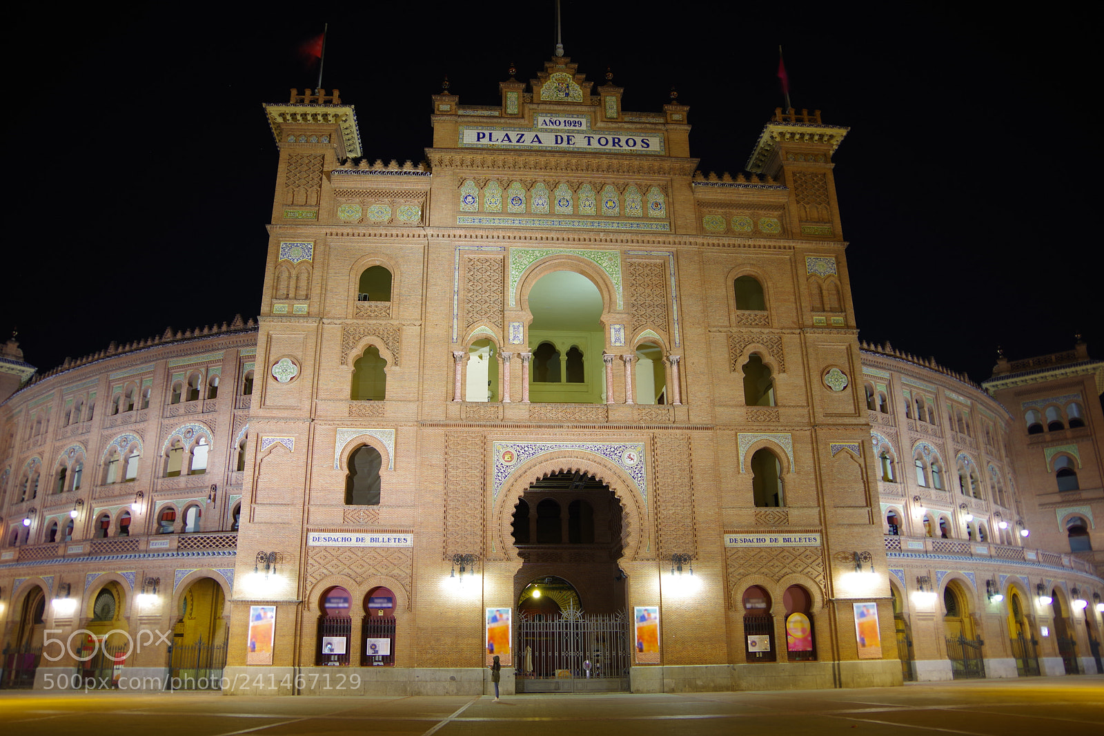 Pentax K-70 sample photo. Las ventas, plaza de photography