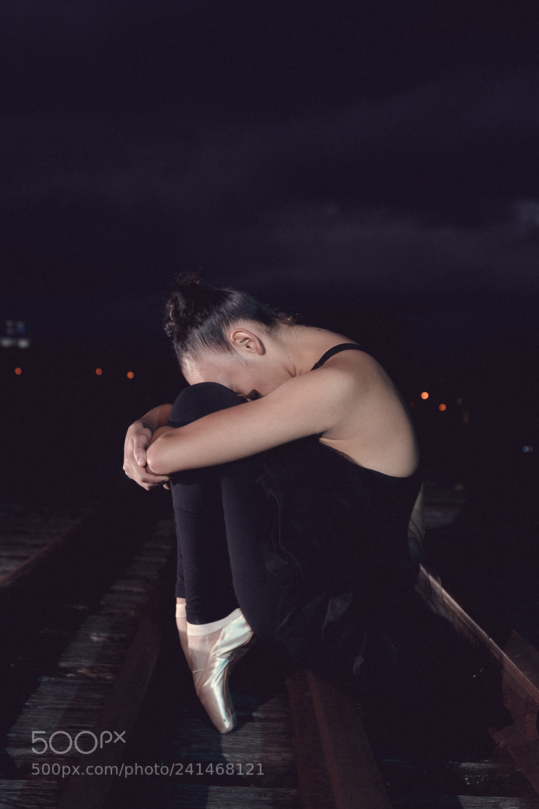 Nikon D7100 sample photo. Dance in the darkness photography