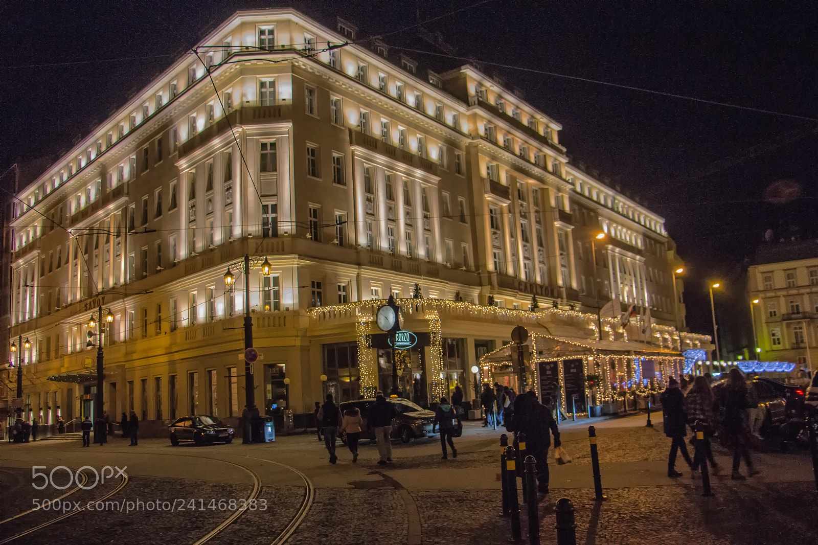 Canon EOS 700D (EOS Rebel T5i / EOS Kiss X7i) sample photo. Carlton hotel in bratislava photography