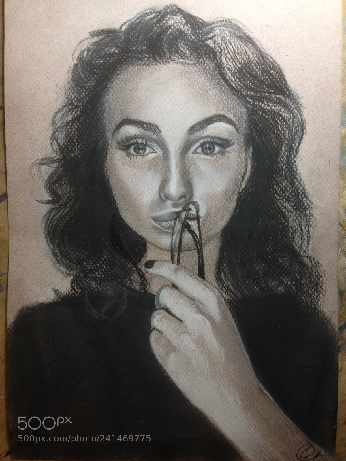 Apple iPhone 5 sample photo. Рисую портреты @jeninart photography