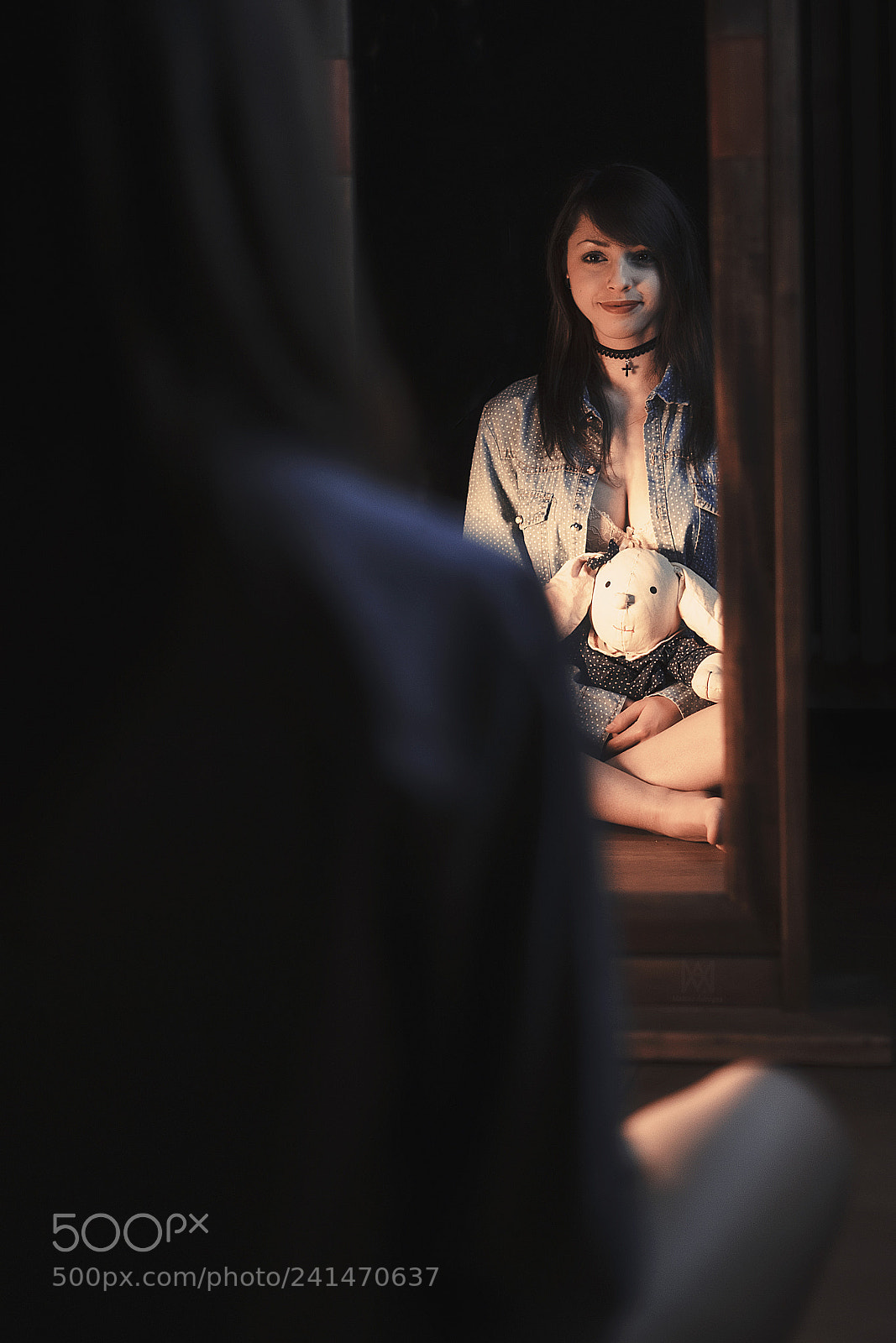 Sony a7 II sample photo. Girl in the mirror photography