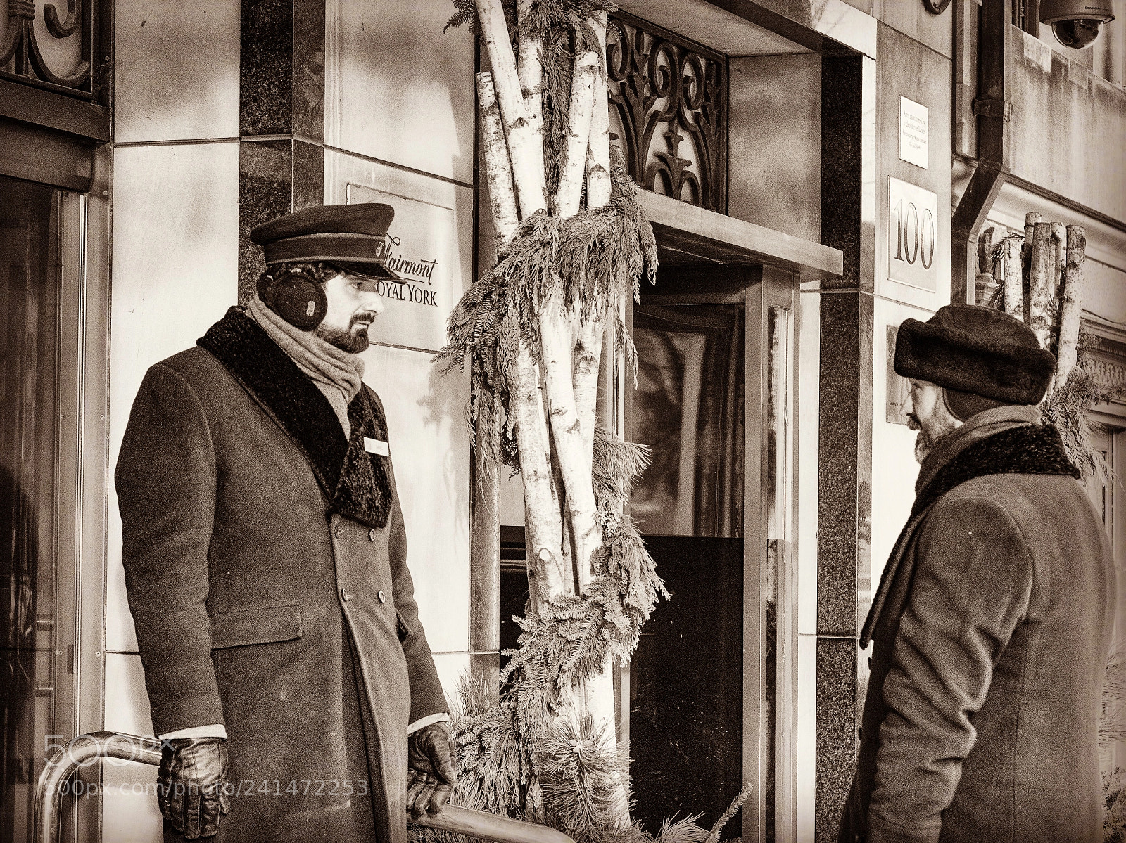 Olympus PEN-F sample photo. Men at work photography