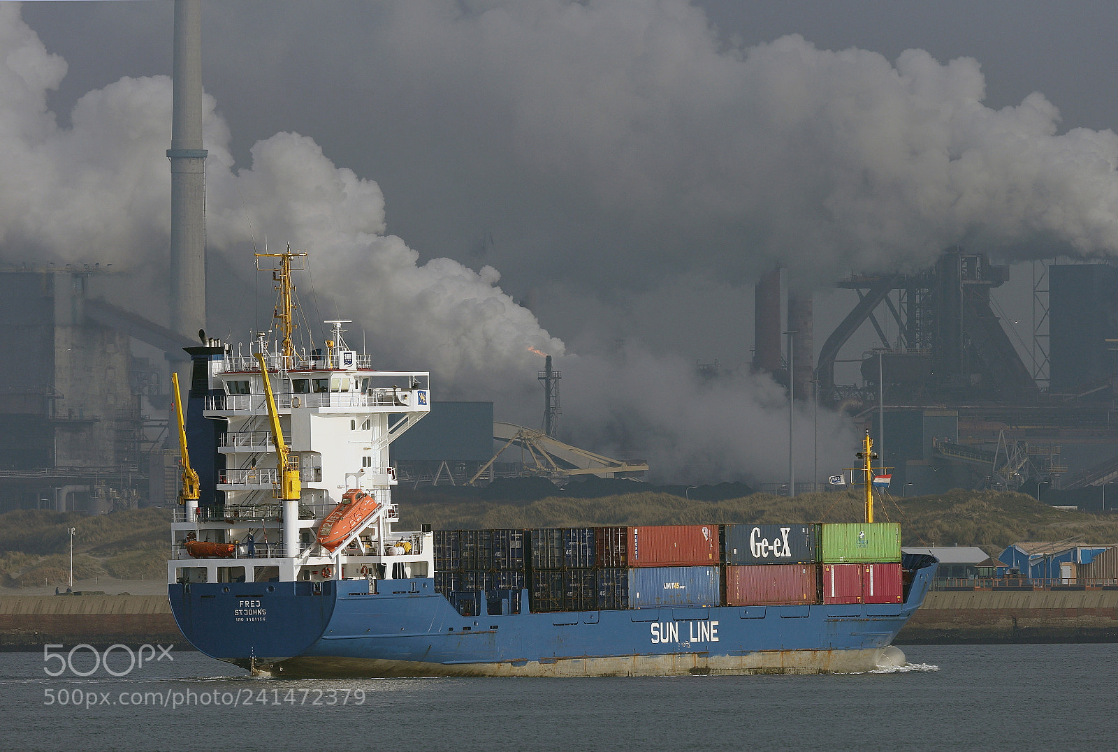 Canon EOS-1D X sample photo. Industrial area - the photography