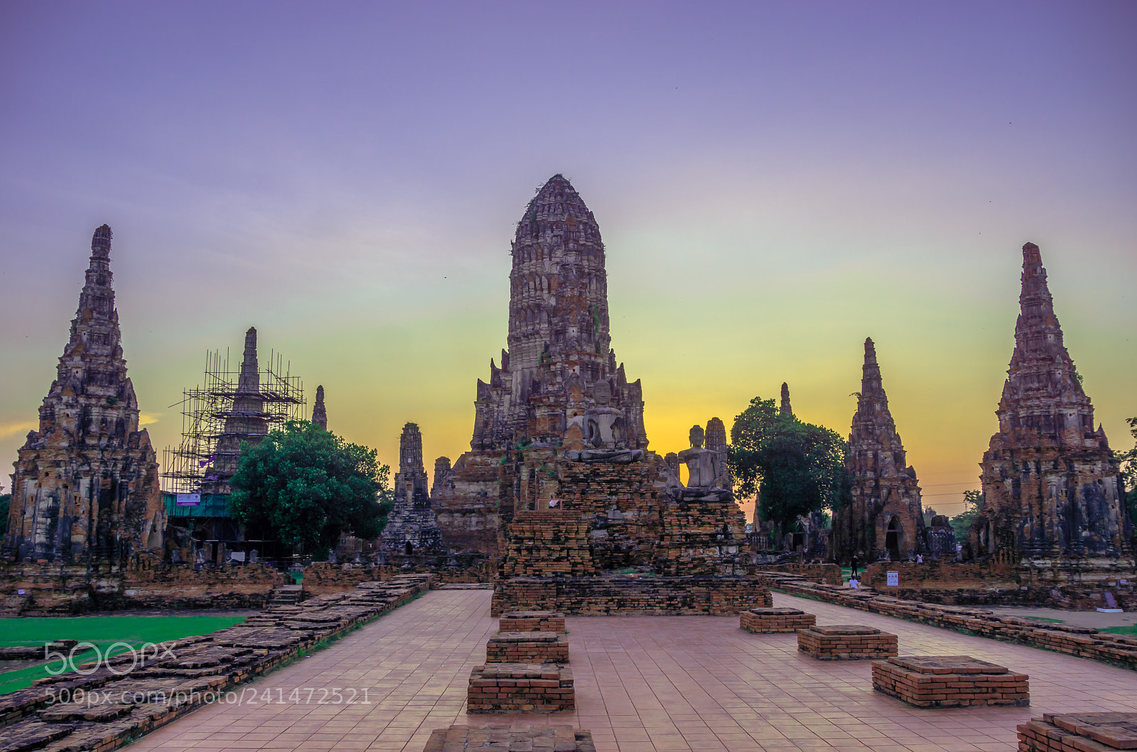 Sony SLT-A77 sample photo. Sunset ayutthaya photography