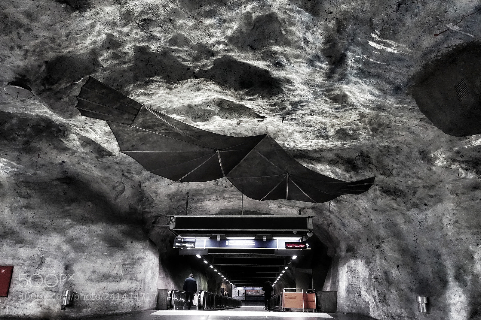Sony Cyber-shot DSC-RX100 III sample photo. Metro station in stockholm (2) photography