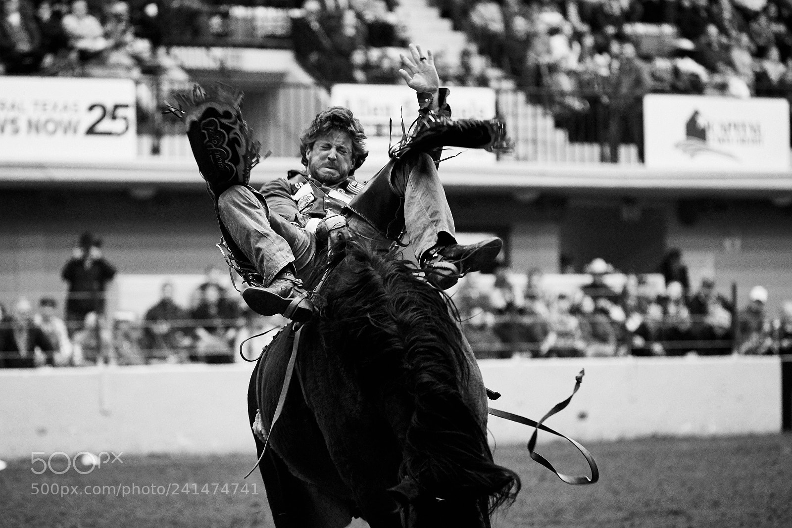 Canon EOS-1D X Mark II sample photo. Rodeo night in waco photography