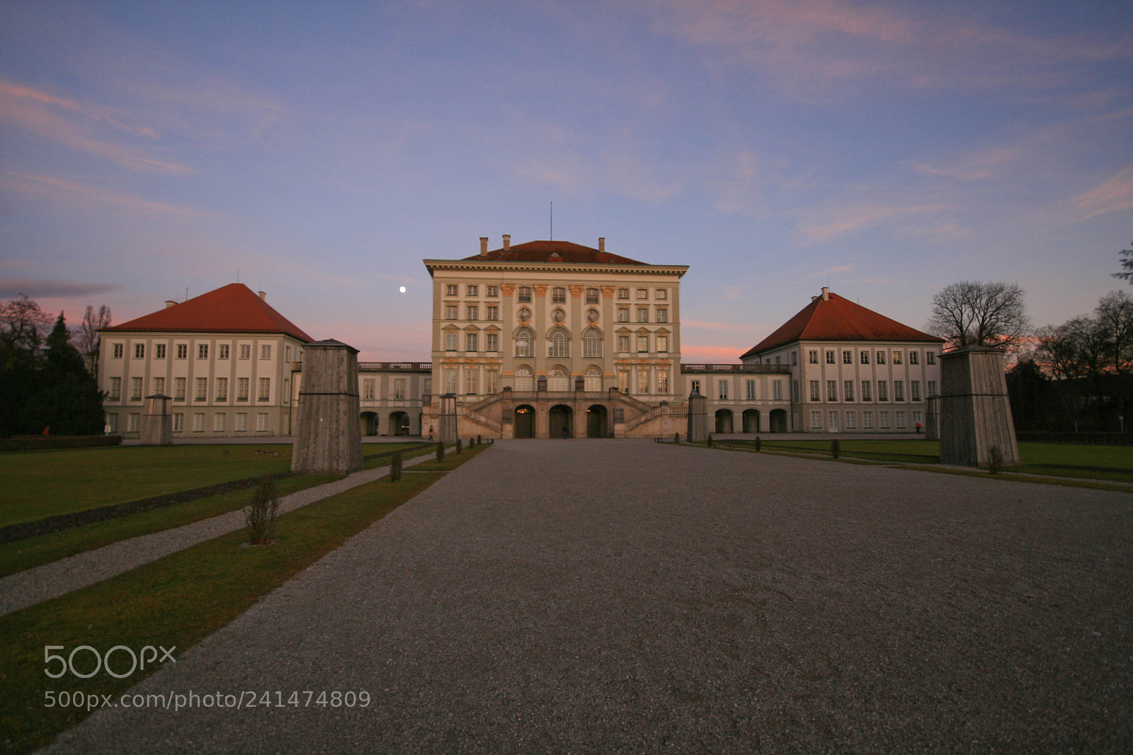 Canon EOS 400D (EOS Digital Rebel XTi / EOS Kiss Digital X) sample photo. Schloss nymphenburg photography