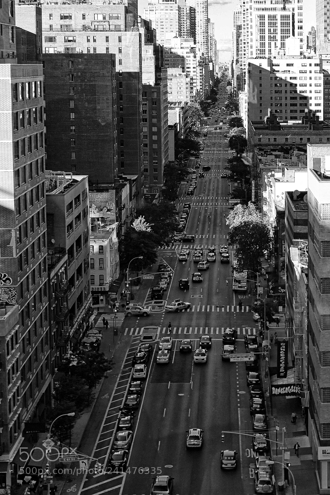 Canon EOS 600D (Rebel EOS T3i / EOS Kiss X5) sample photo. Nyc streets photography