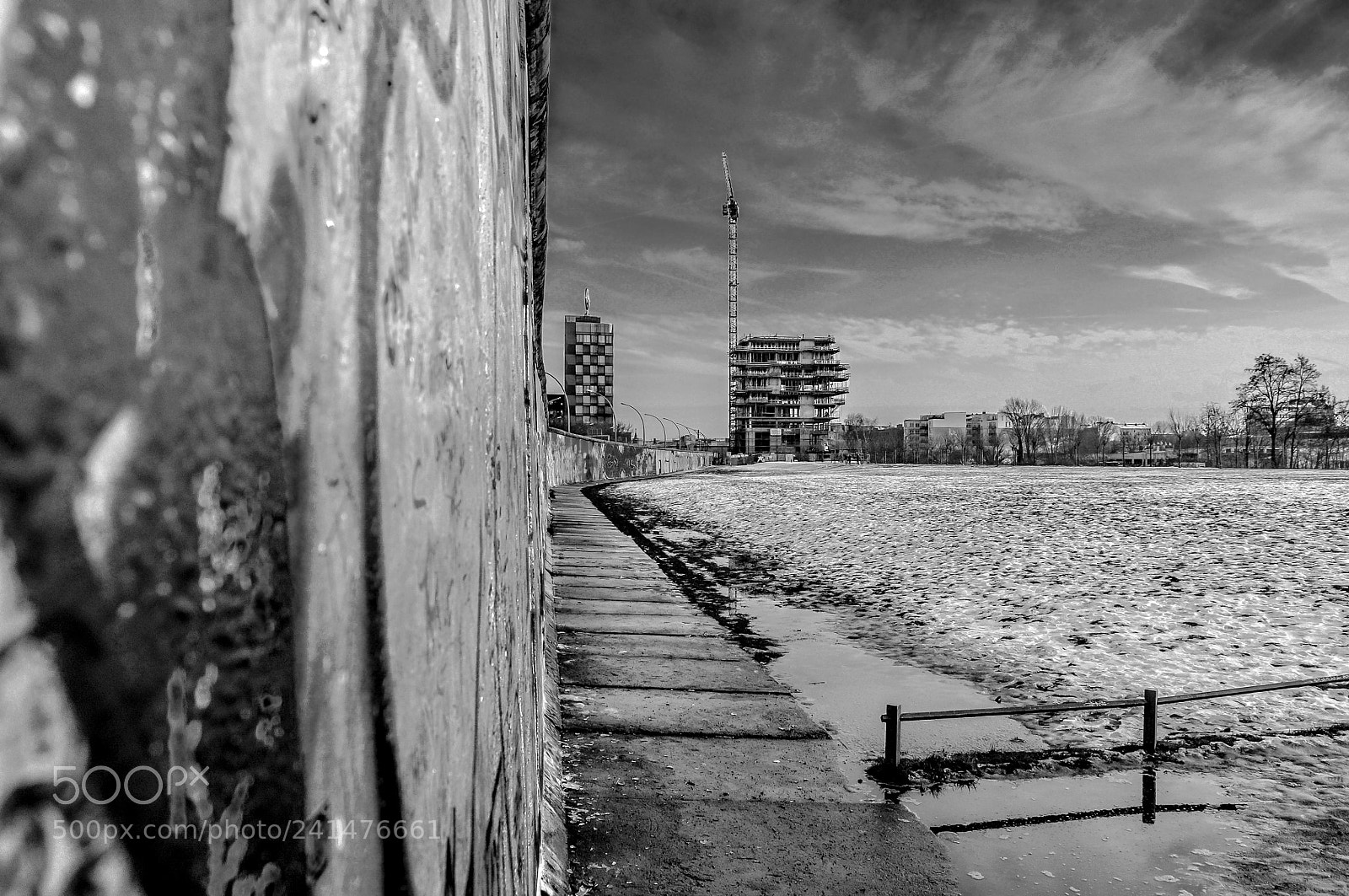 Nikon D5000 sample photo. East side gallery photography