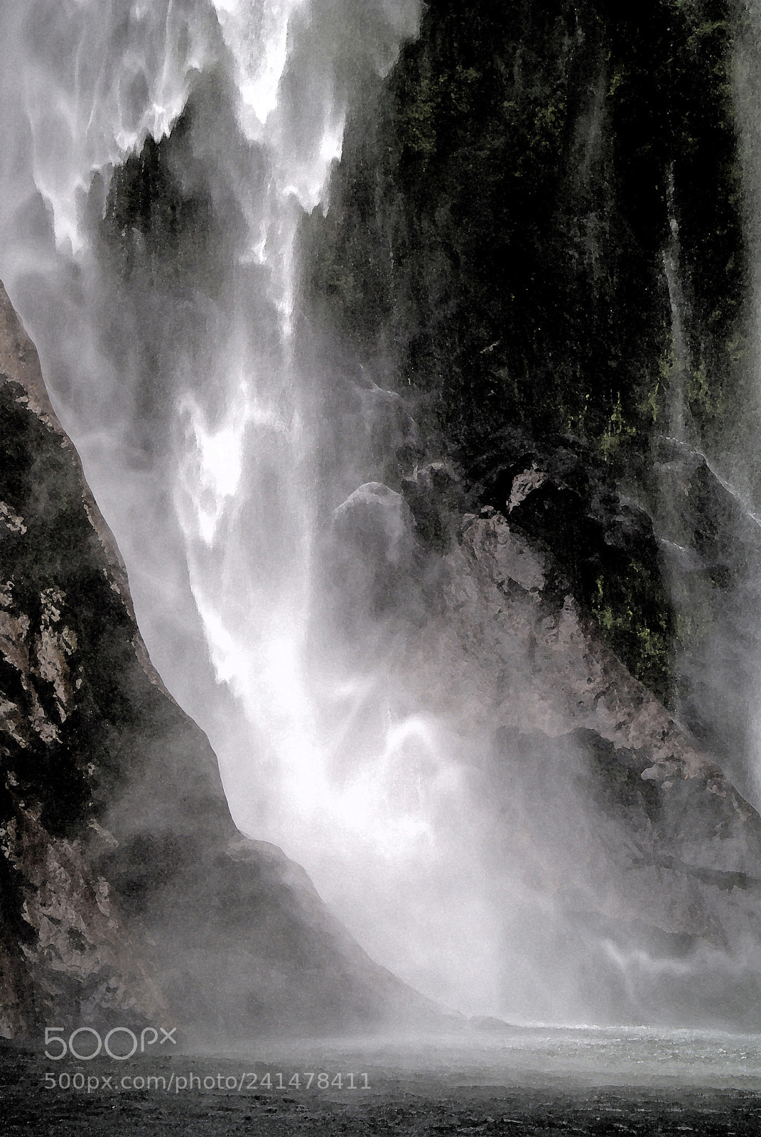 Sony Alpha DSLR-A100 sample photo. Milford sound waterfall photography