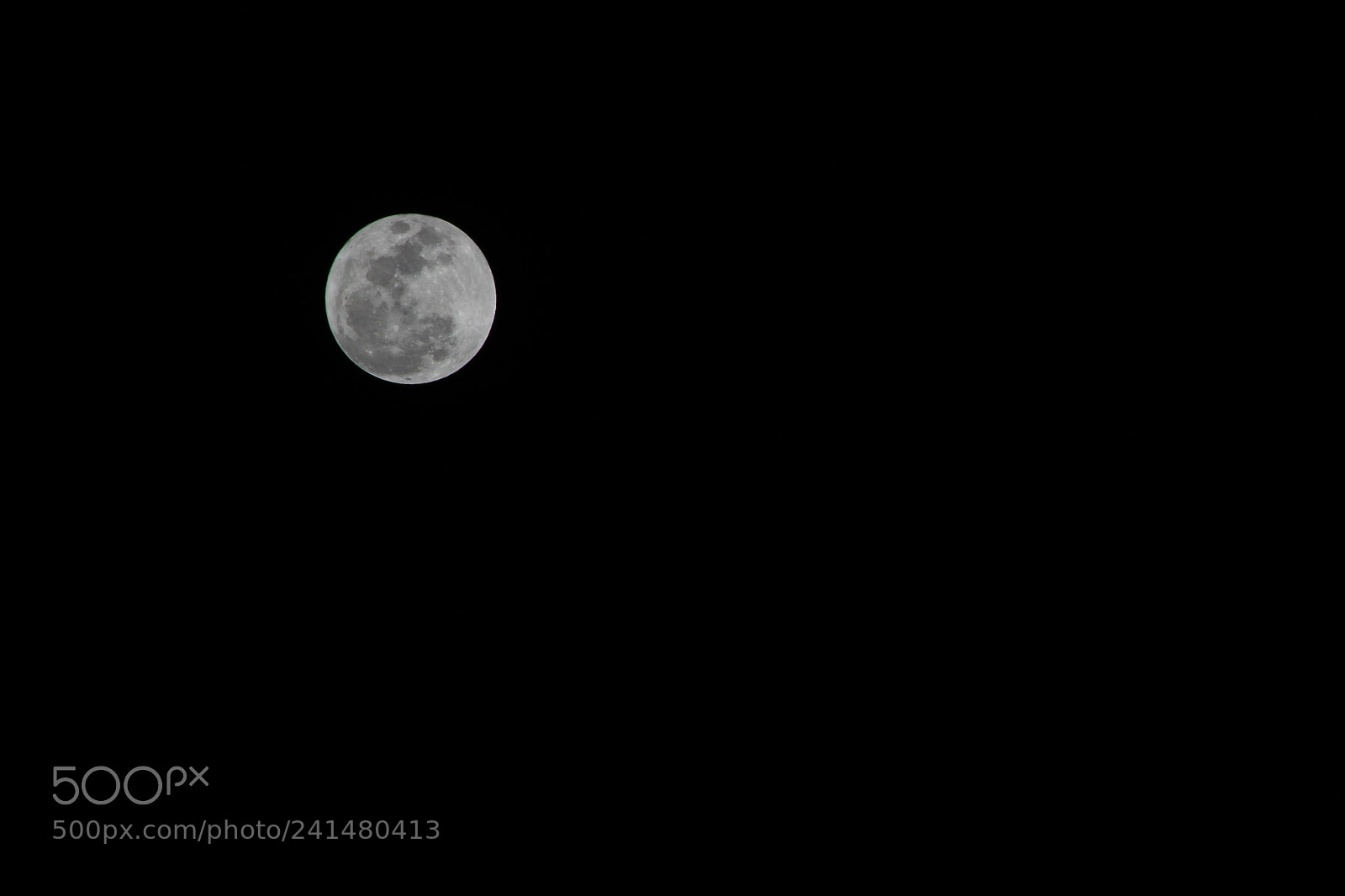 Canon EOS 1300D (EOS Rebel T6 / EOS Kiss X80) + EF75-300mm f/4-5.6 sample photo. First moon photography